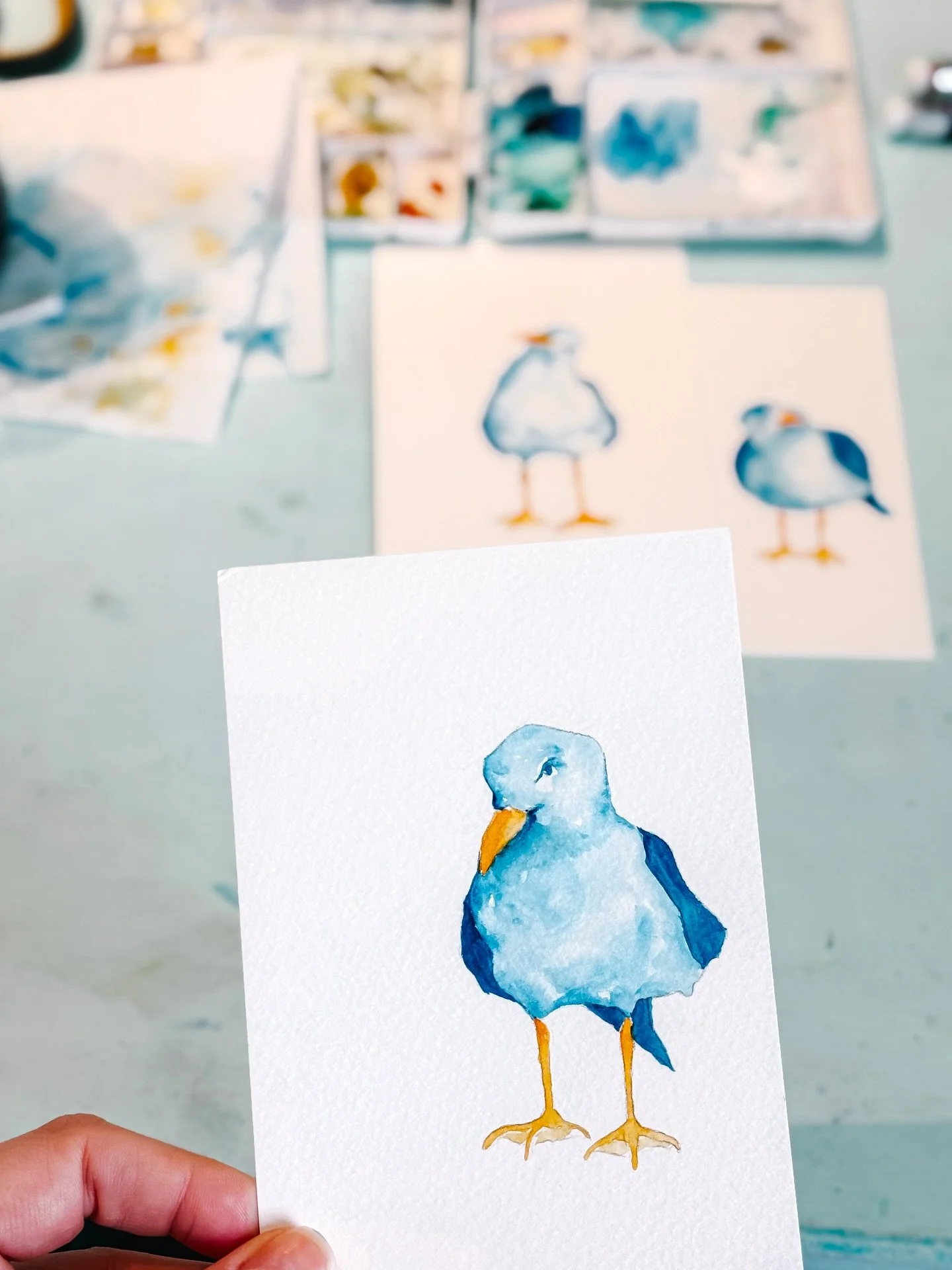 Almost too cold in the studio to paint this morning&hellip;..almost. 
#sockswithflipflops #floridaweather☀️ #wheresmycoat