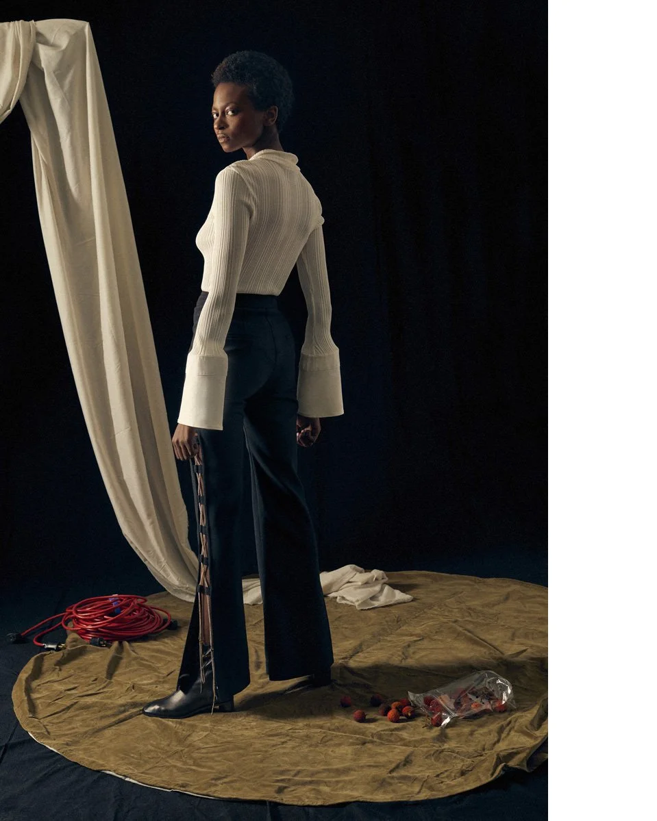 Saty+Pratha_Fashion_Caravaggio_Narcissus Medusa_02.jpg