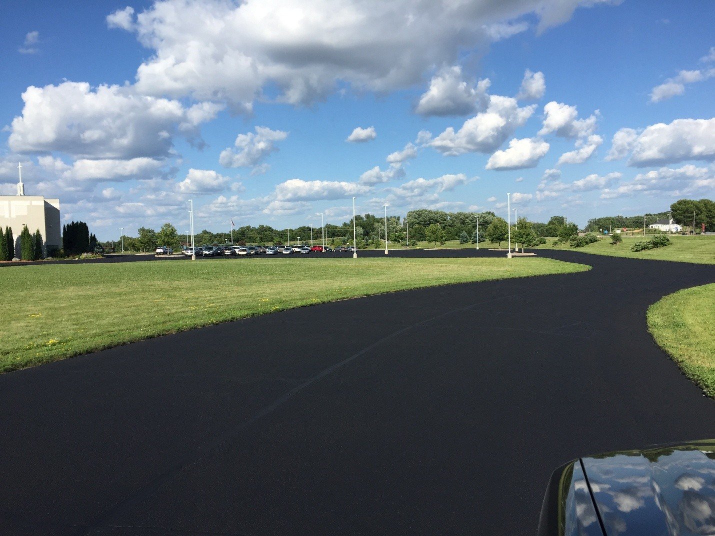 Could Commercial Asphalt Maintenance Extend the Life of Your Parking Lot by Years?
