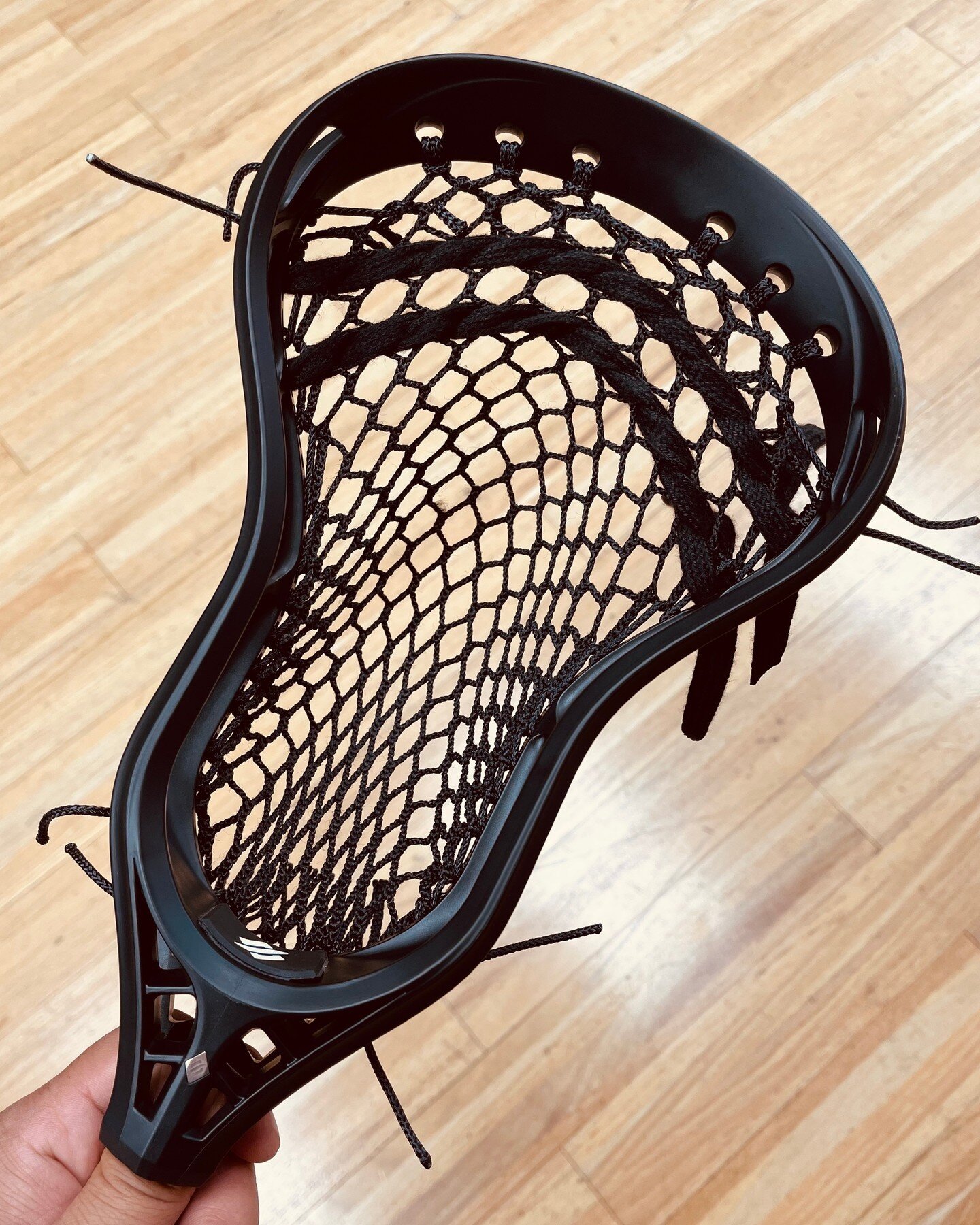@stringking Mark 2D tied up with @ecdlax Hero 3. I don&rsquo;t know how I feel about these SK x ECD combos 🤔 

#nsalacrosse #nsalax #nsastrung #customstrung #norcallax #bayarealax #lax #lacrosse #laxstick #lacrossestick  #lacrosselife #laxislife #la