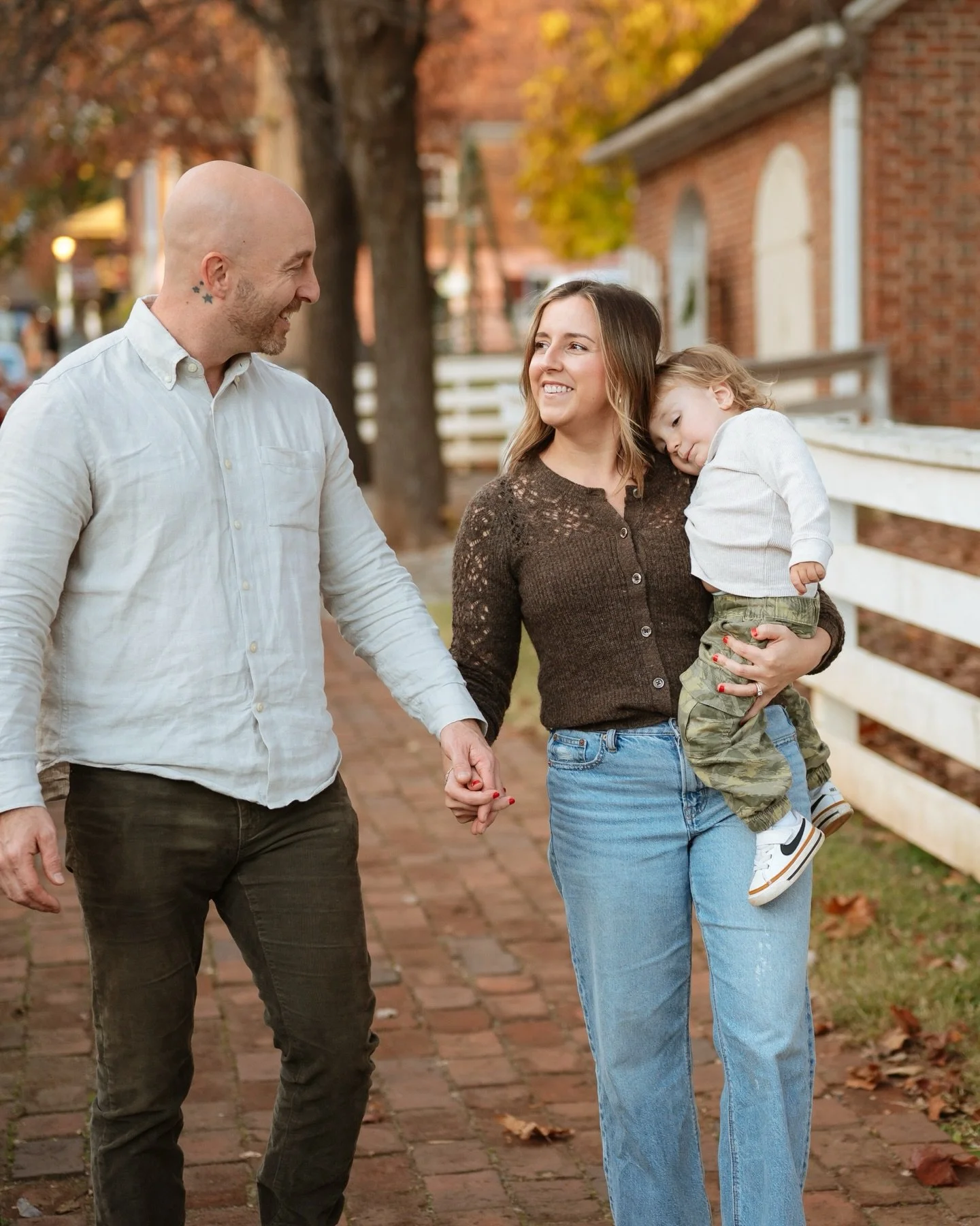 The Godfrey&rsquo;s 🤎
.
.
.
#ncphotography #ncphotographer #winstonsalemnc #oldsalemnc