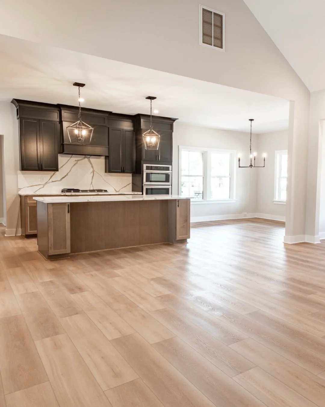 More than just photos &mdash; helping listings stand out and feel like home.
.
.
.
#RealEstatePhotography #NCPhotographer #ListingPhotography #BluePhotographyNC #HomesOfNC