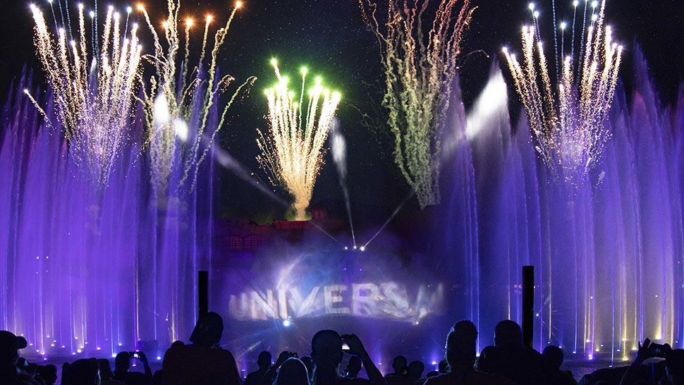 Complete Guide to New Year's Eve at Universal Orlando Resort + review