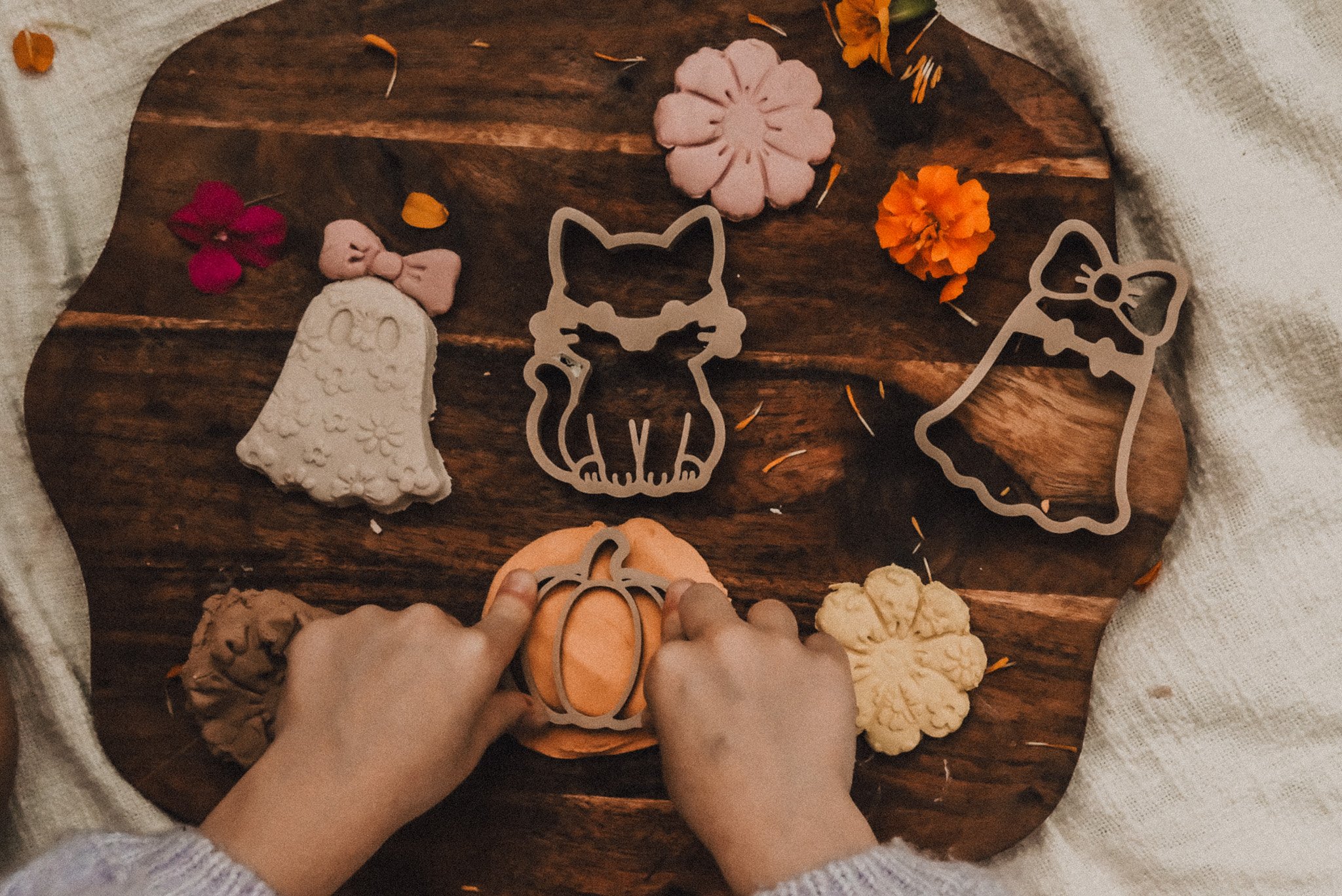 Halloween playdough sensory play
