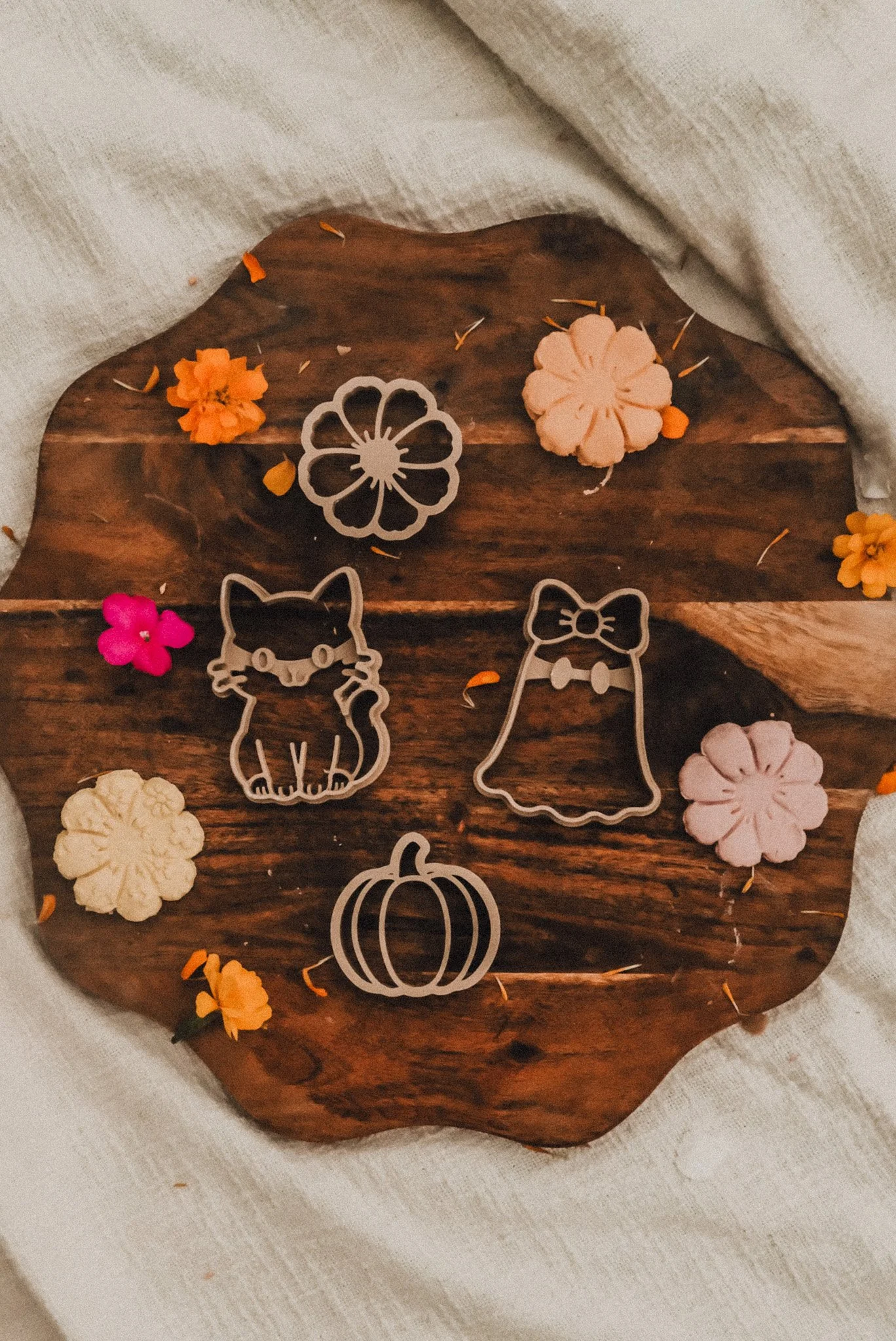 Ghost Garden playdough cutter set