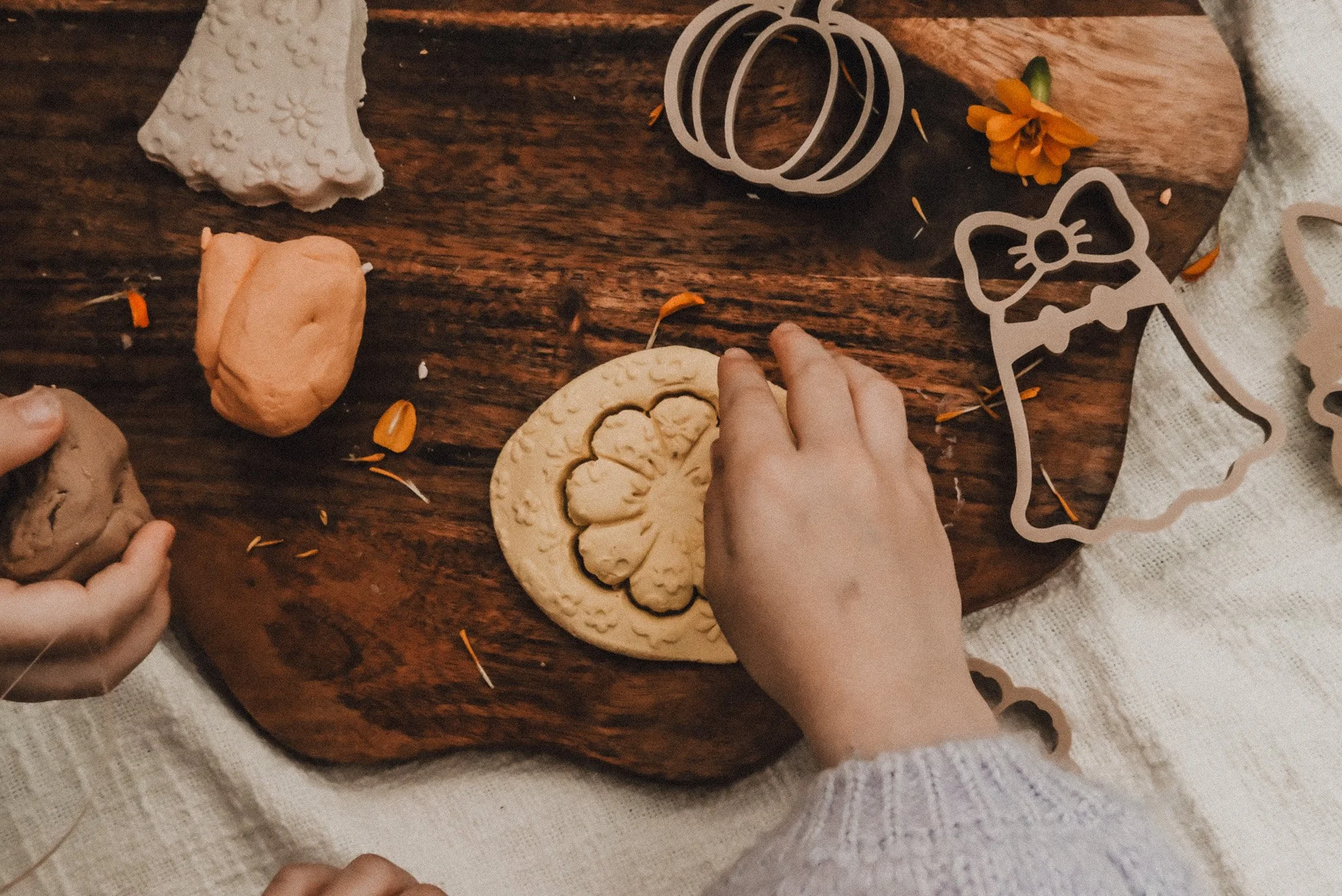 Floral halloween cutter