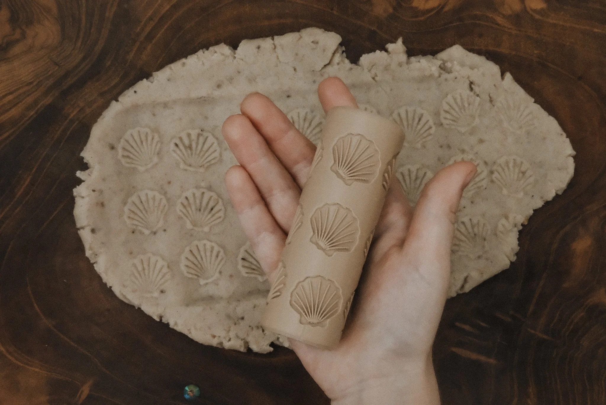 Shell pattern playdough roller