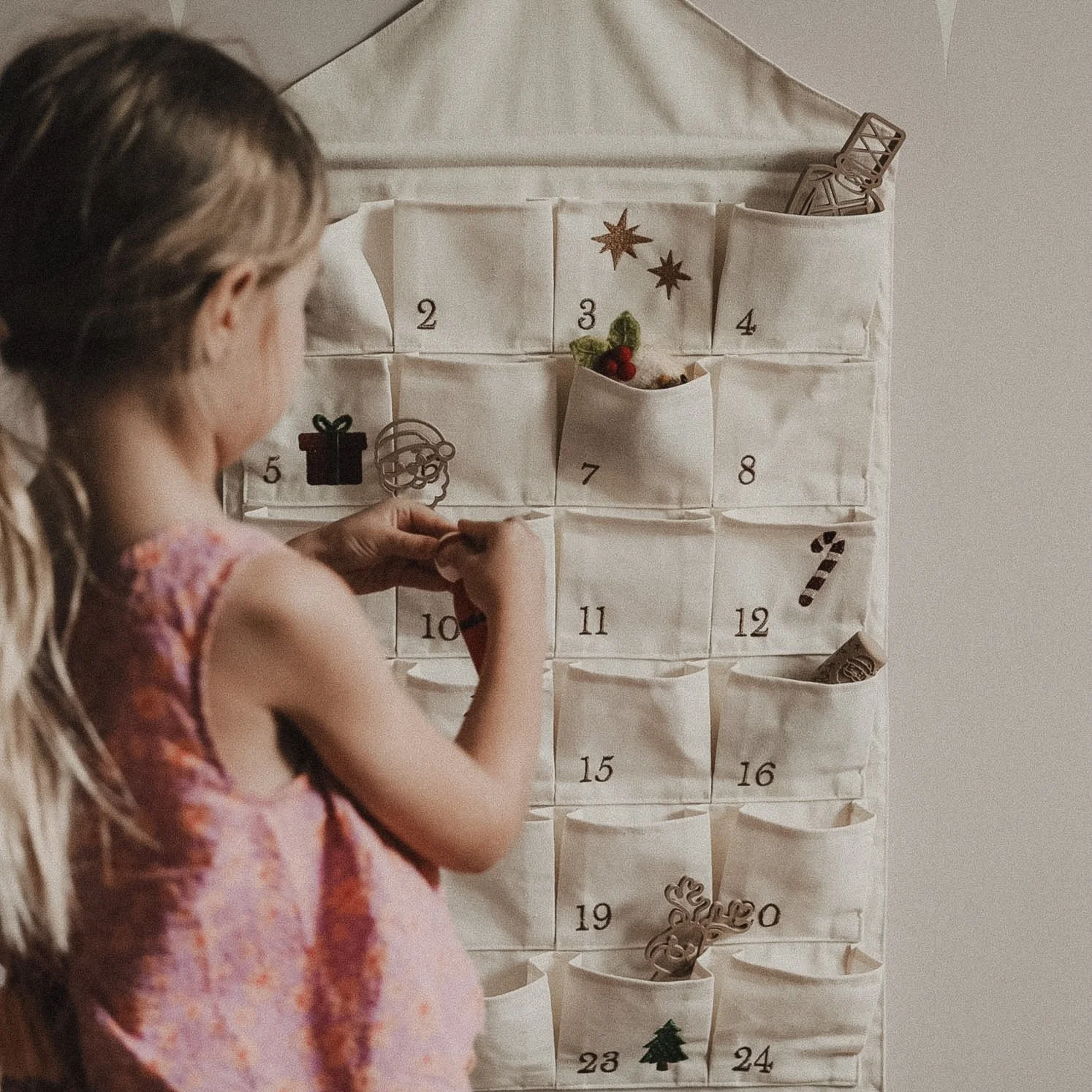 Reusable Heirloom hanging Advent calendar