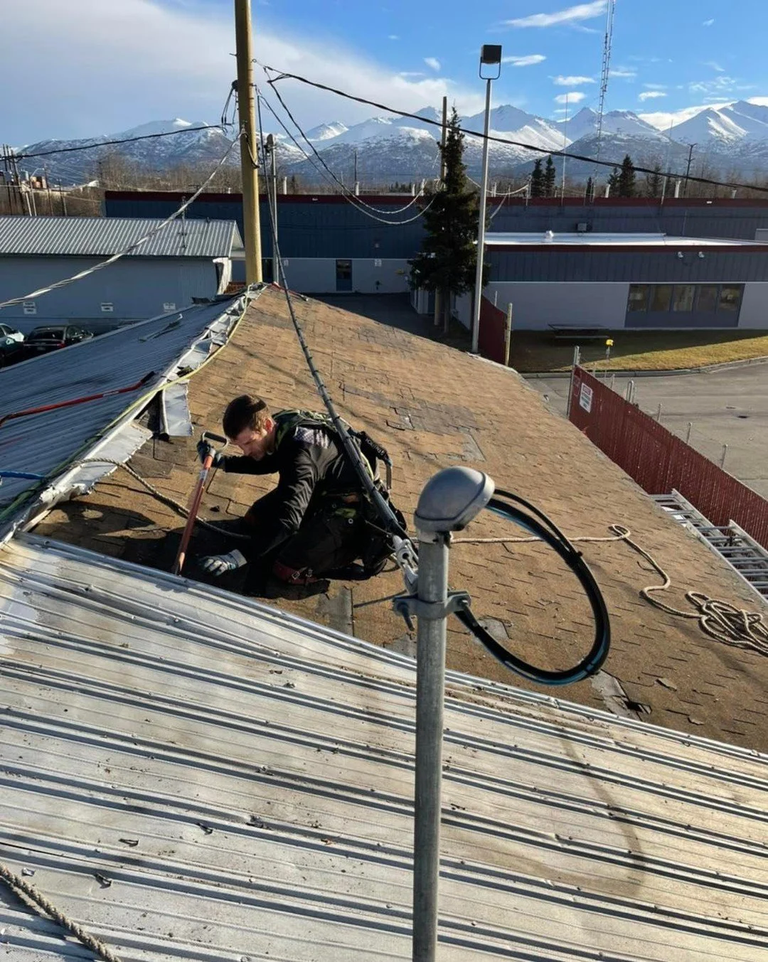 One of Our re-roofs this last fall. We barely beat the snow 😅. Spring is right around the corner and we can&rsquo;t wait to get rolling! Call or message us to get scheduled for this coming season. It will fill up fast!!