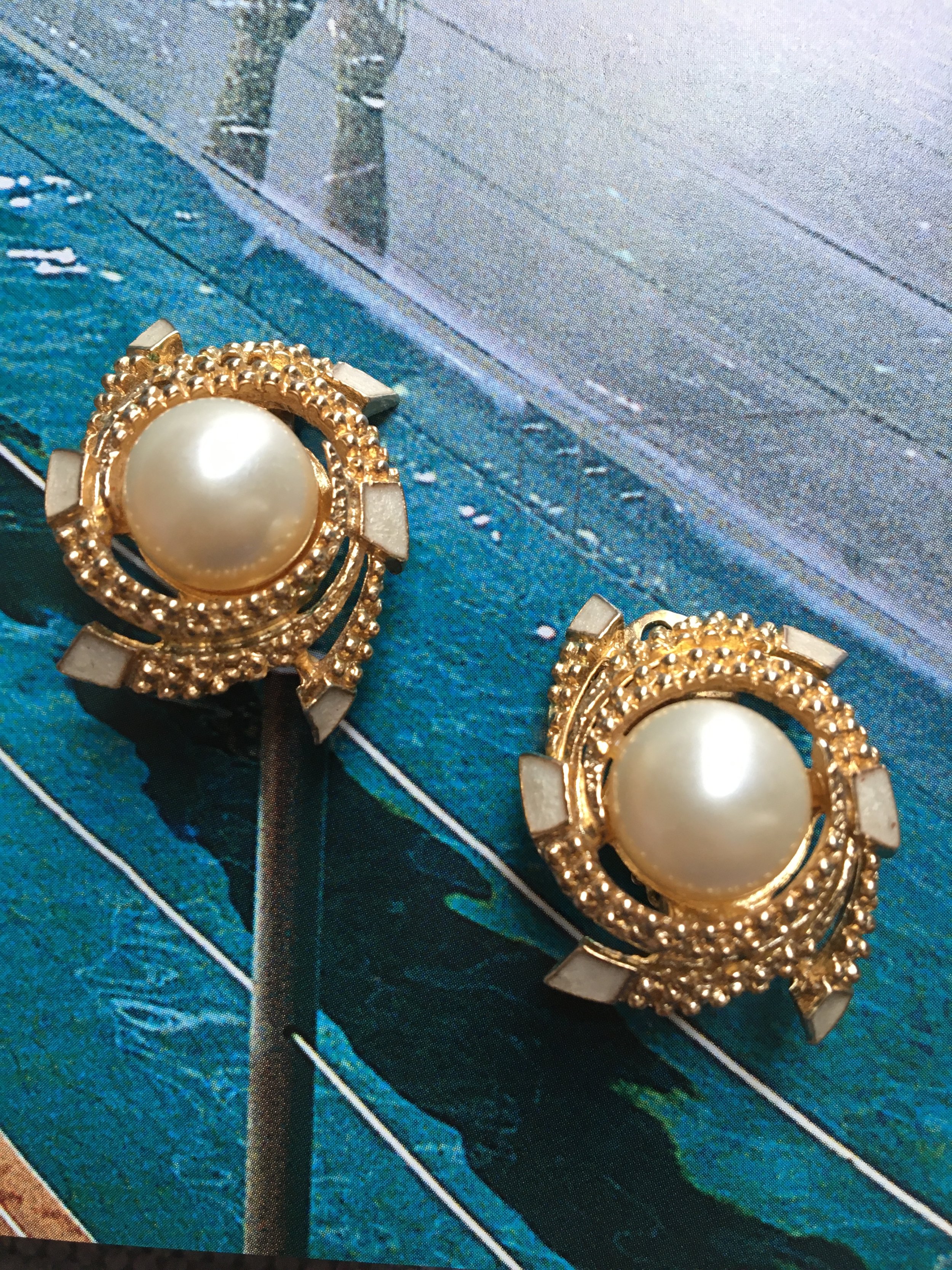 Orena Pearl Earrings