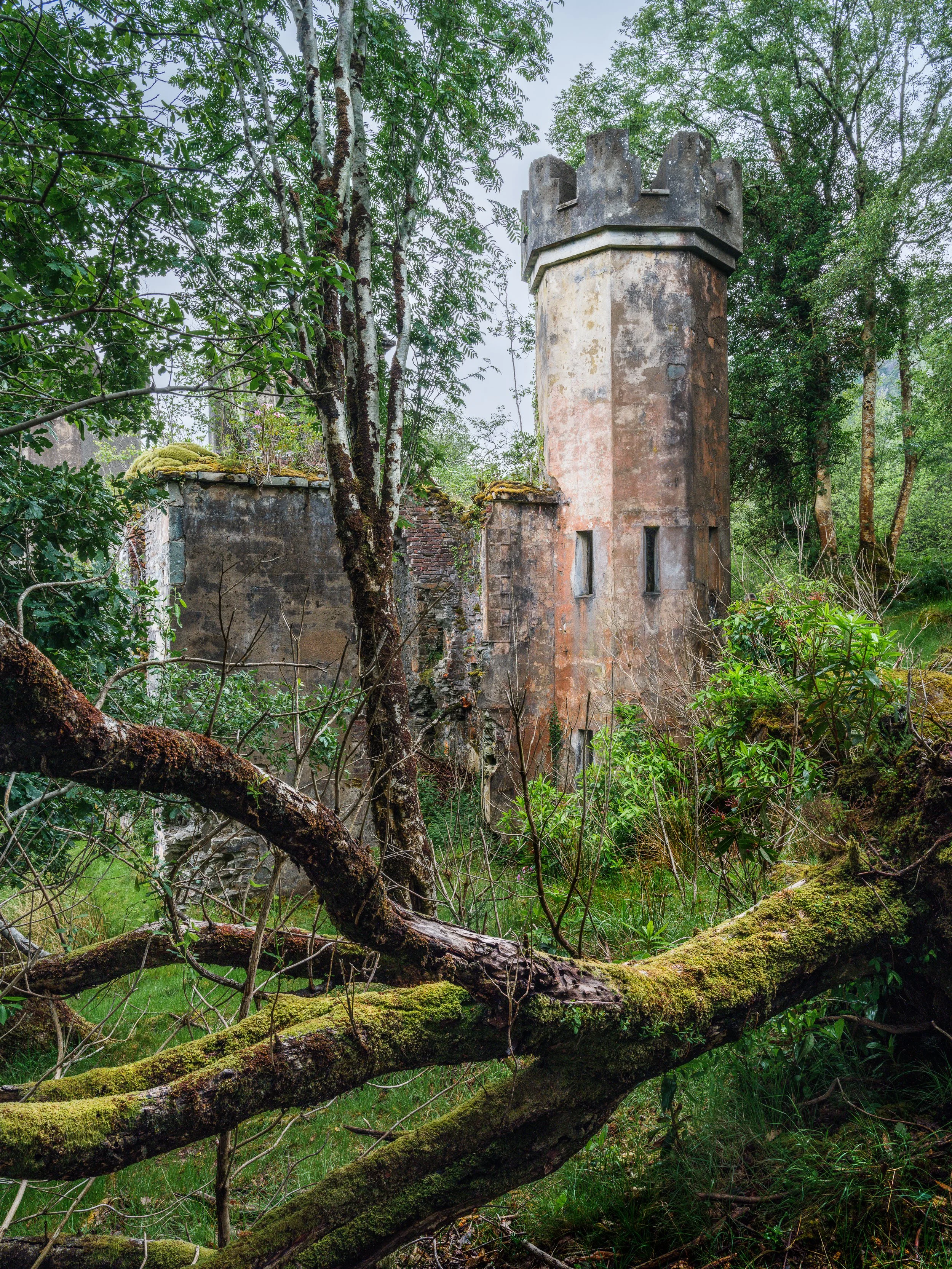 Abandoned Police Barracks near to Ladies View 18-Edit.jpg