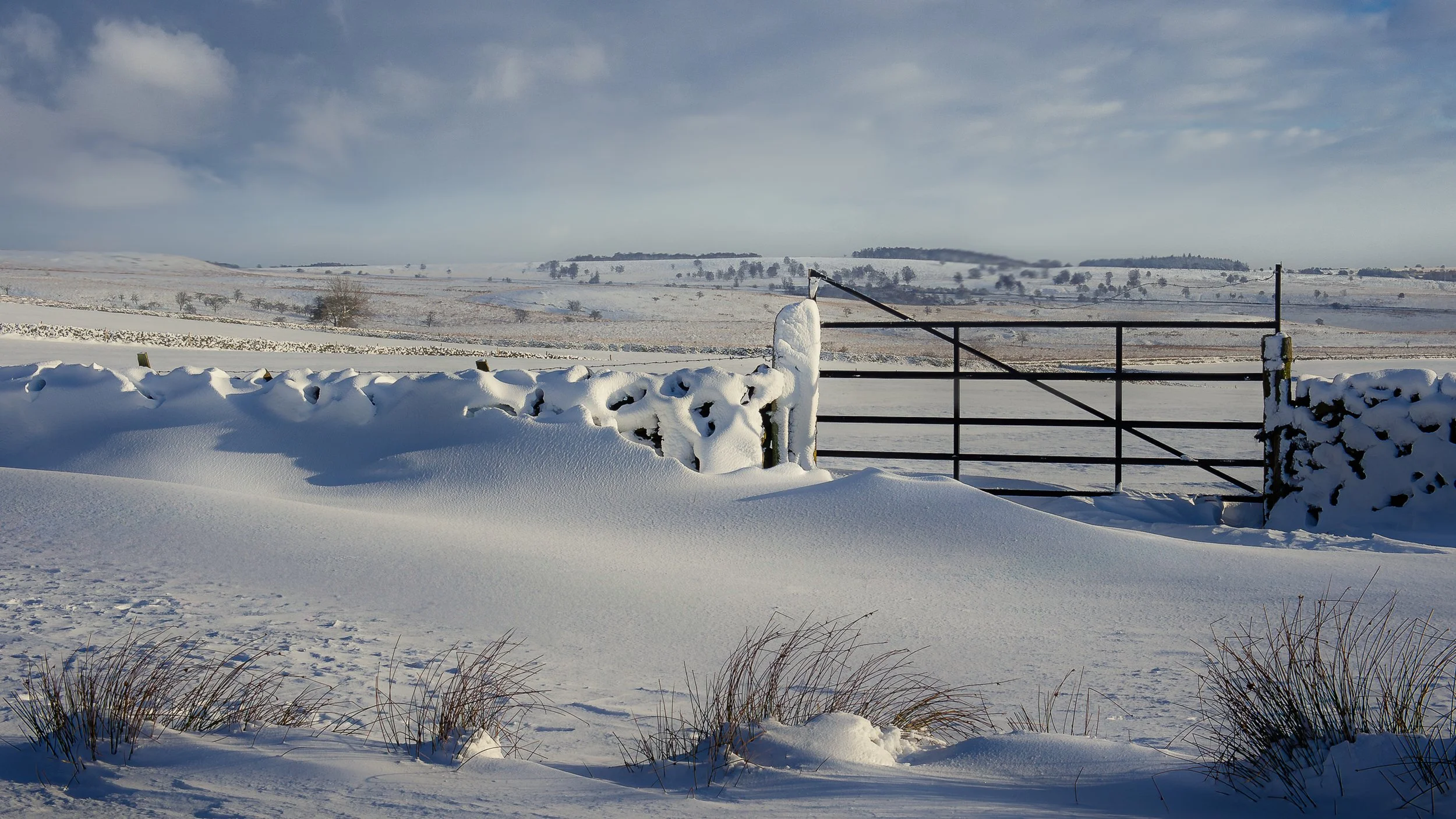 Baslow Edge 028-Enhanced-NR-Edit.jpg