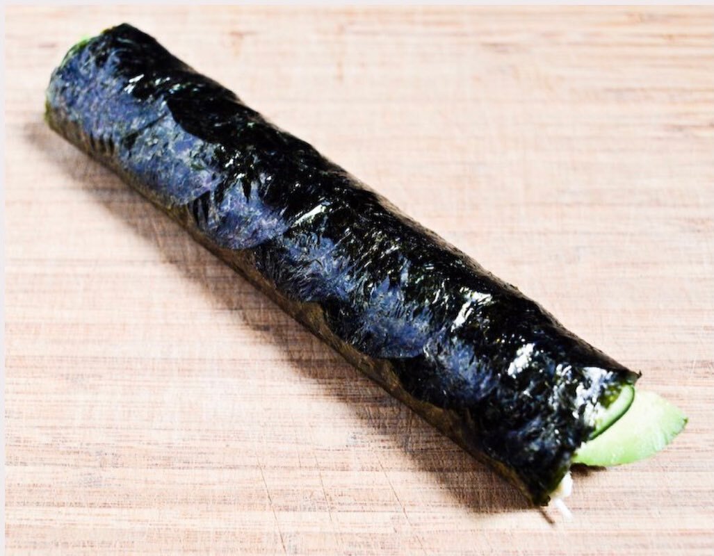 Turkey Avocado Nori Roll

*Level 3 for the non-vegans
*Make it a level 2 and replace turkey for tofu or baked asparagus for the vegans! 

This roll is easy to make and you can honestly make anything with a Nori wrap!
I wanted to add turkey this time 