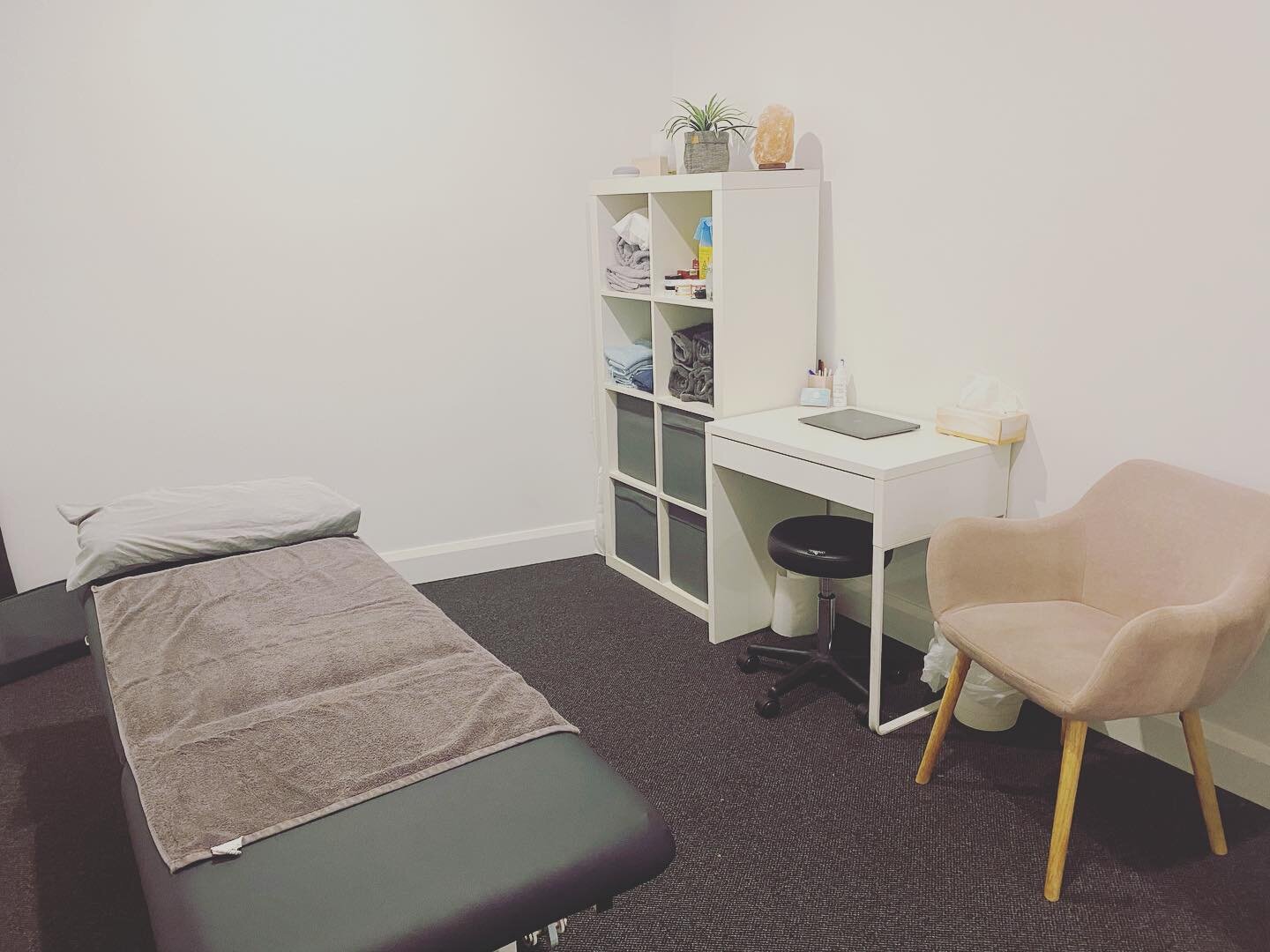 ✨ WE ARE OPEN ✨
As of this Friday, Utopia Osteopathy is open for routine appointments as of Friday the 22nd of October!!
We are taking extra measures to ensure the clinic is thoroughly cleaned between each patient 

We cannot wait to see you all back