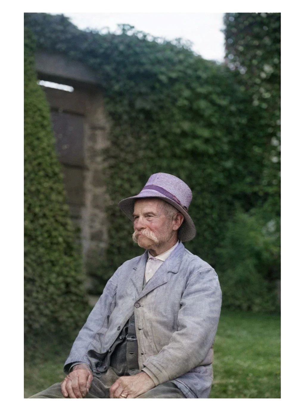 Another glassplate scanned and coloured