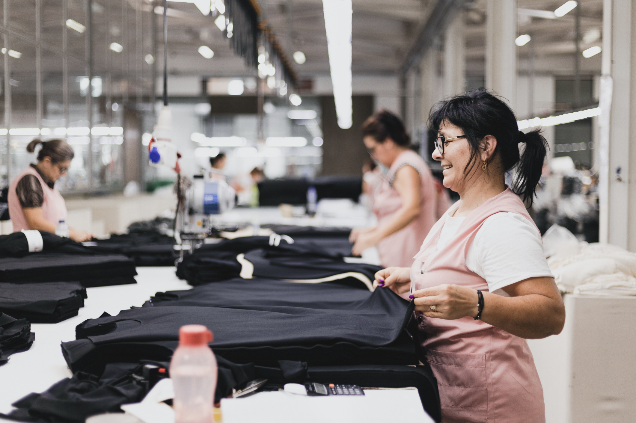 5 reasons to produce corporate apparel in Europe — Unrobe