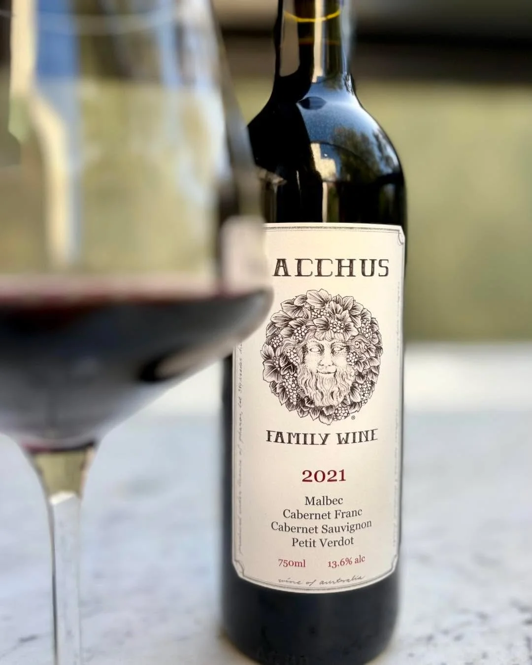 2021 Bacchus, Family Wine, Margaret River, WA,
A rich red blend of Malbec, Cabernet Franc, Cabernet Sauvignon & Petit Verdot.
Silky, bold and beautifully balanced — notes of dark plum, cocoa and spice.
Perfect with our Braised Beef Short R