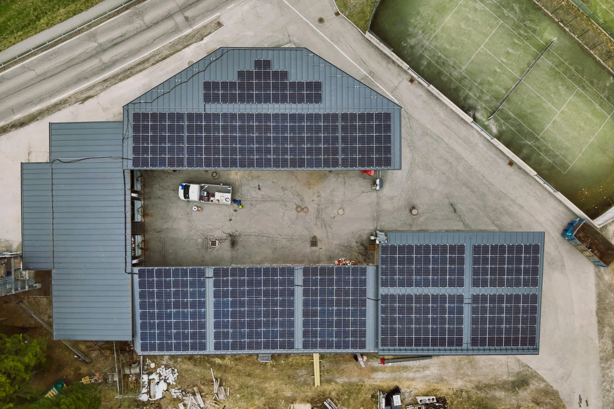 127 kWp