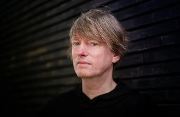 Michel Faber (Home)