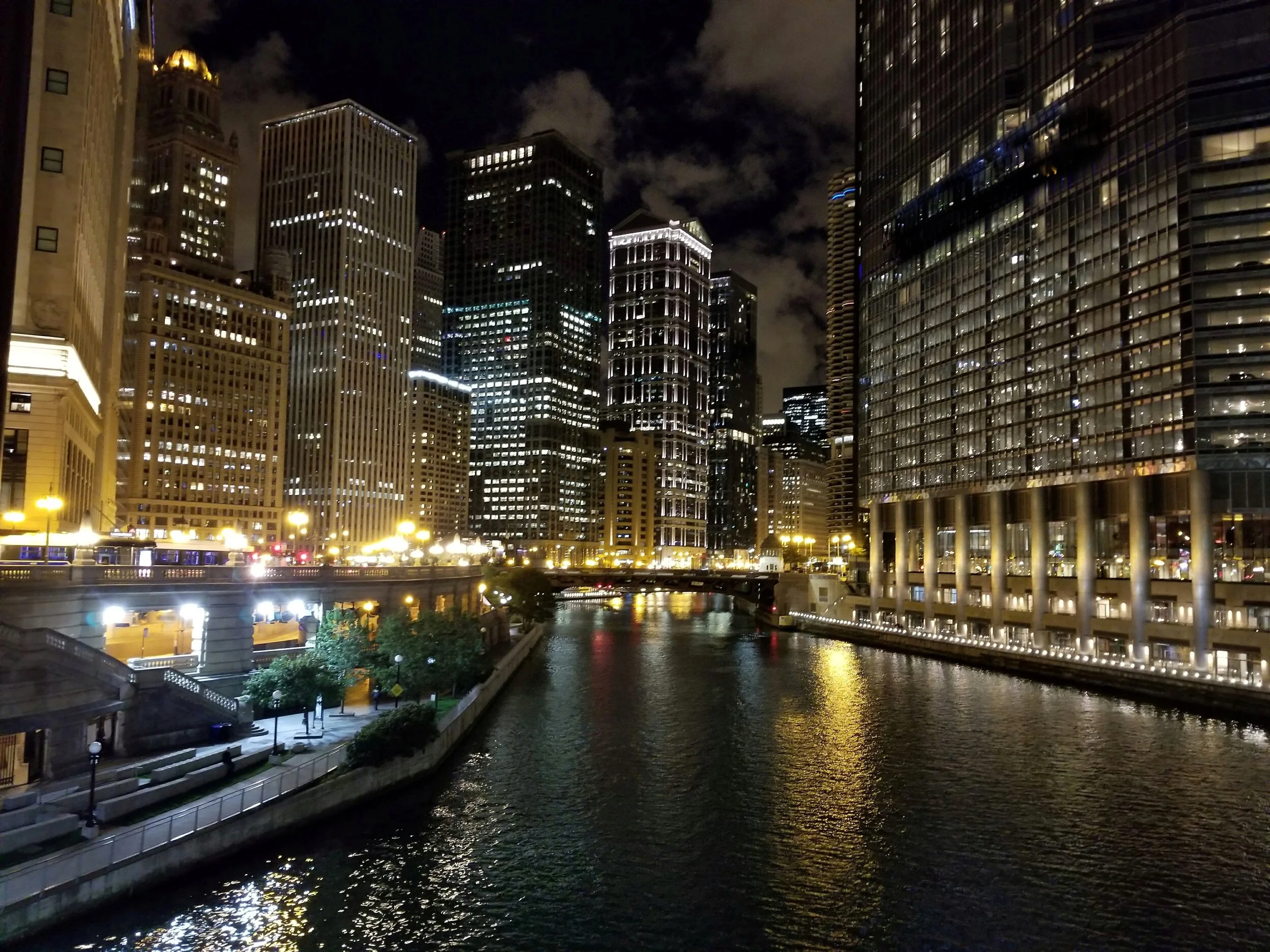 Chicago River Downtown 