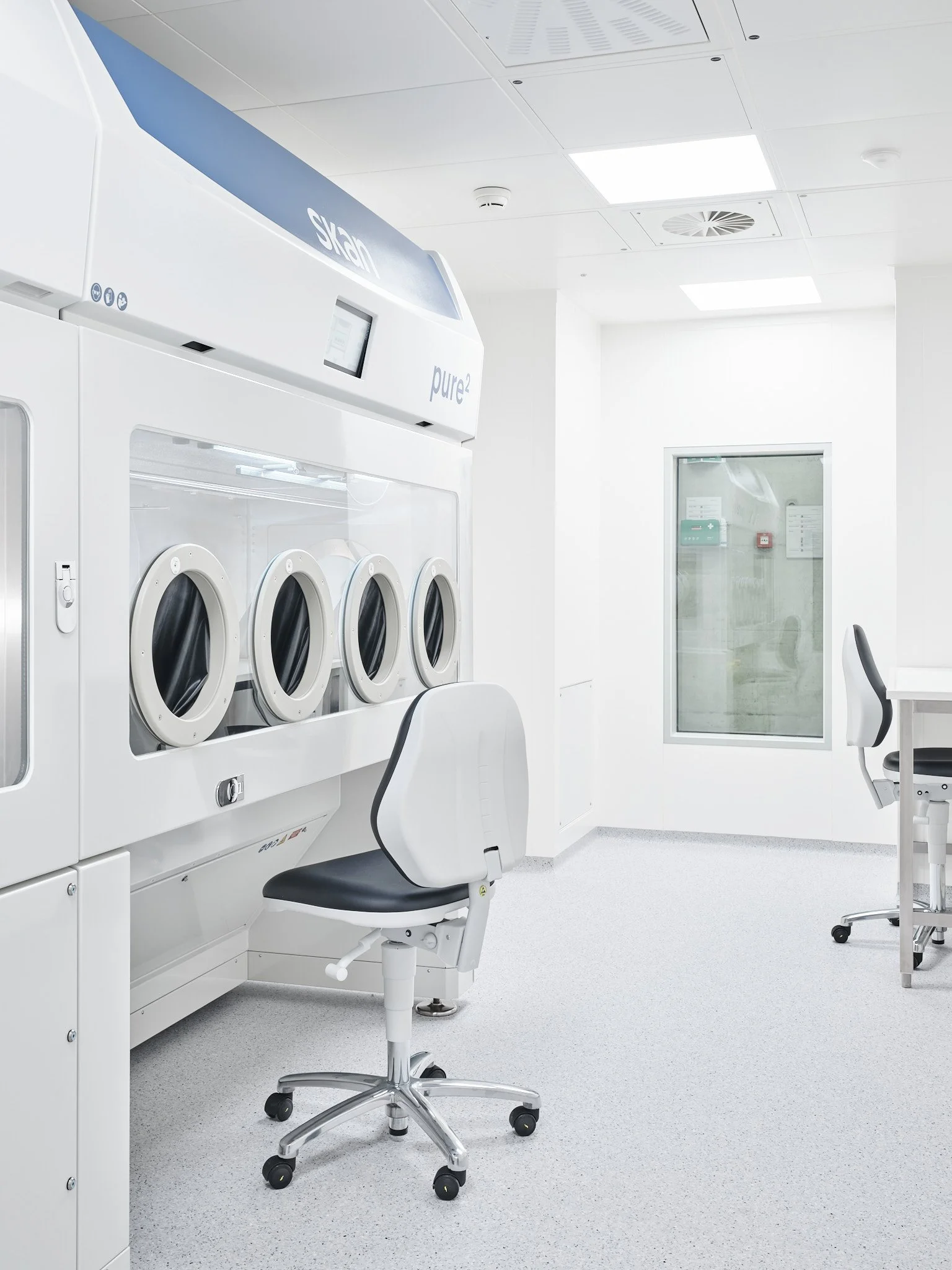 Laboreinbau bei Solvias AG - Pixon Engineering AG