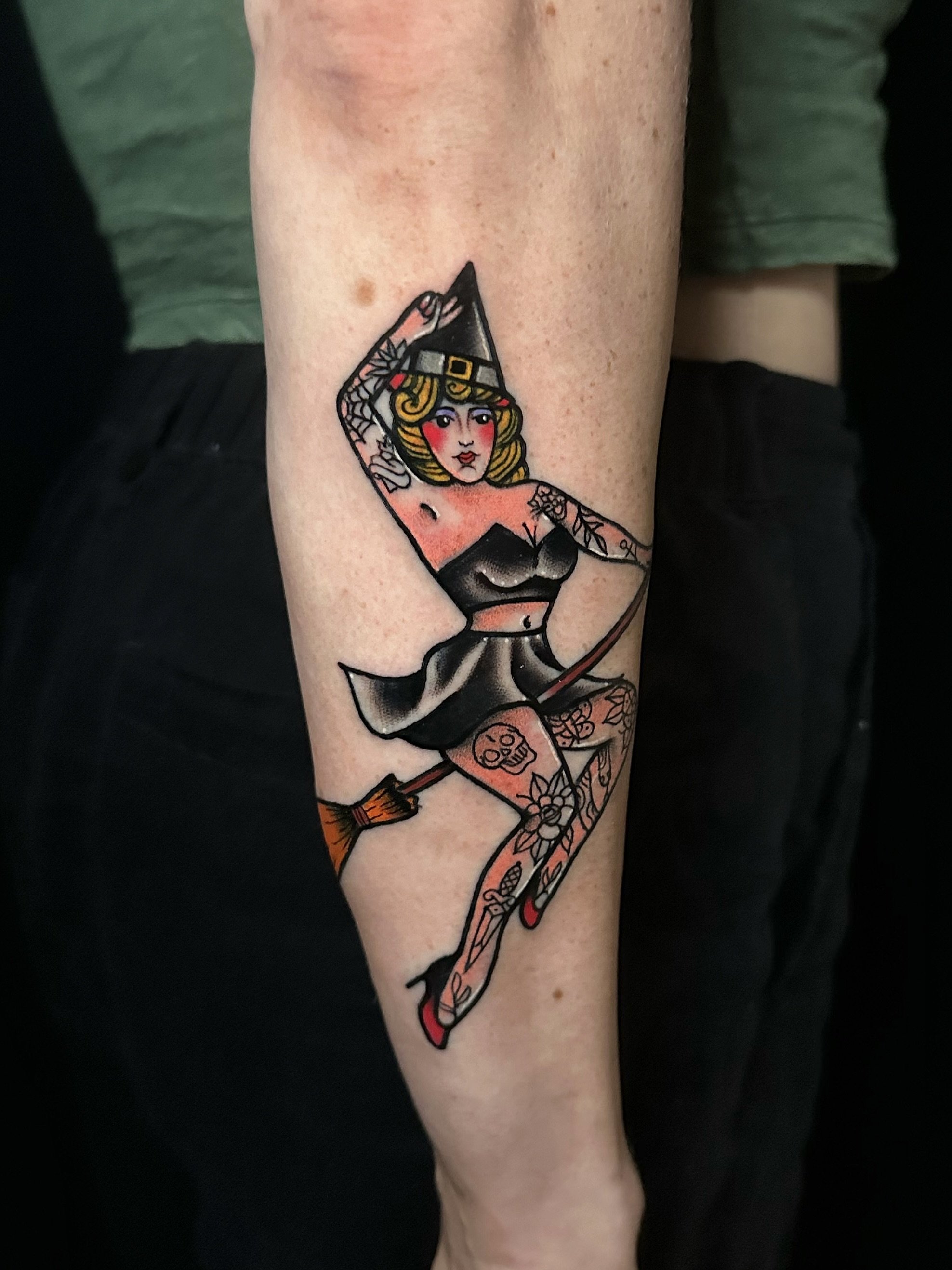 Neo traditional tattoo idea