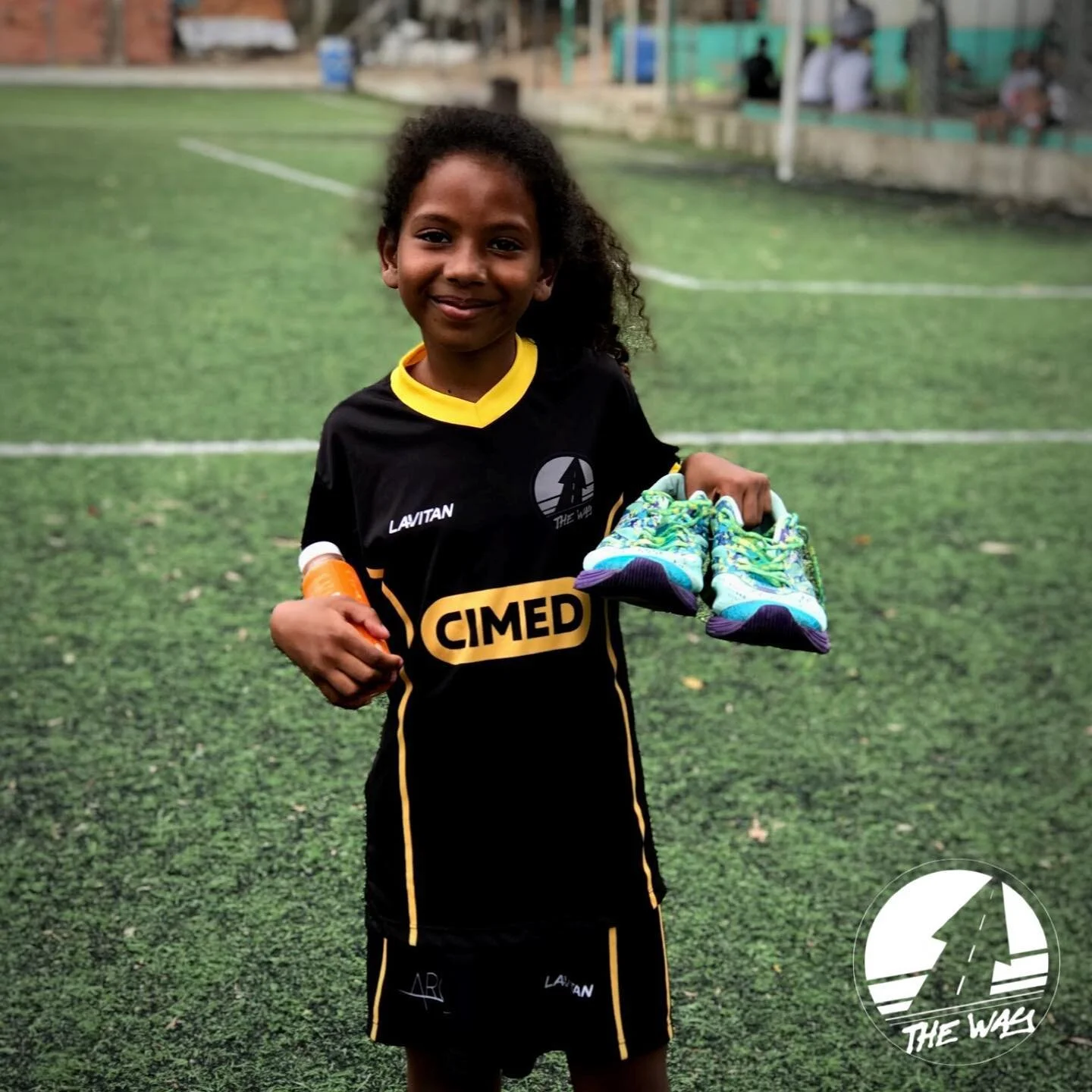 Faremos o poss&iacute;vel para sempre levar um sorriso e oportunidades de uma vida melhor para os nossos alunos e suas fam&iacute;lias, o imposs&iacute;vel iremos pedir para Deus 🙏🏻💚