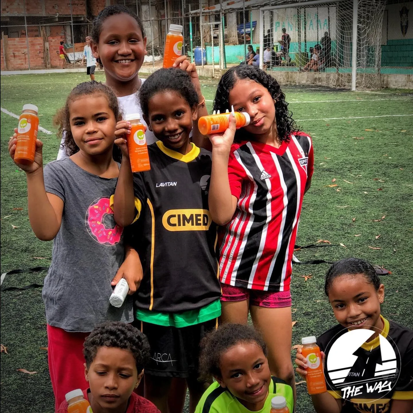 Quando empresas como a @greenpeoplebrasil acreditam no nosso trabalho, s&atilde;o as crian&ccedil;as que saem ganhando. Se voc&ecirc; tem uma empresa e quer transformar vidas, fa&ccedil;a parte desse movimento. 🙏🏻💚 .
.
.
.
.

#godisgood #deuseamor