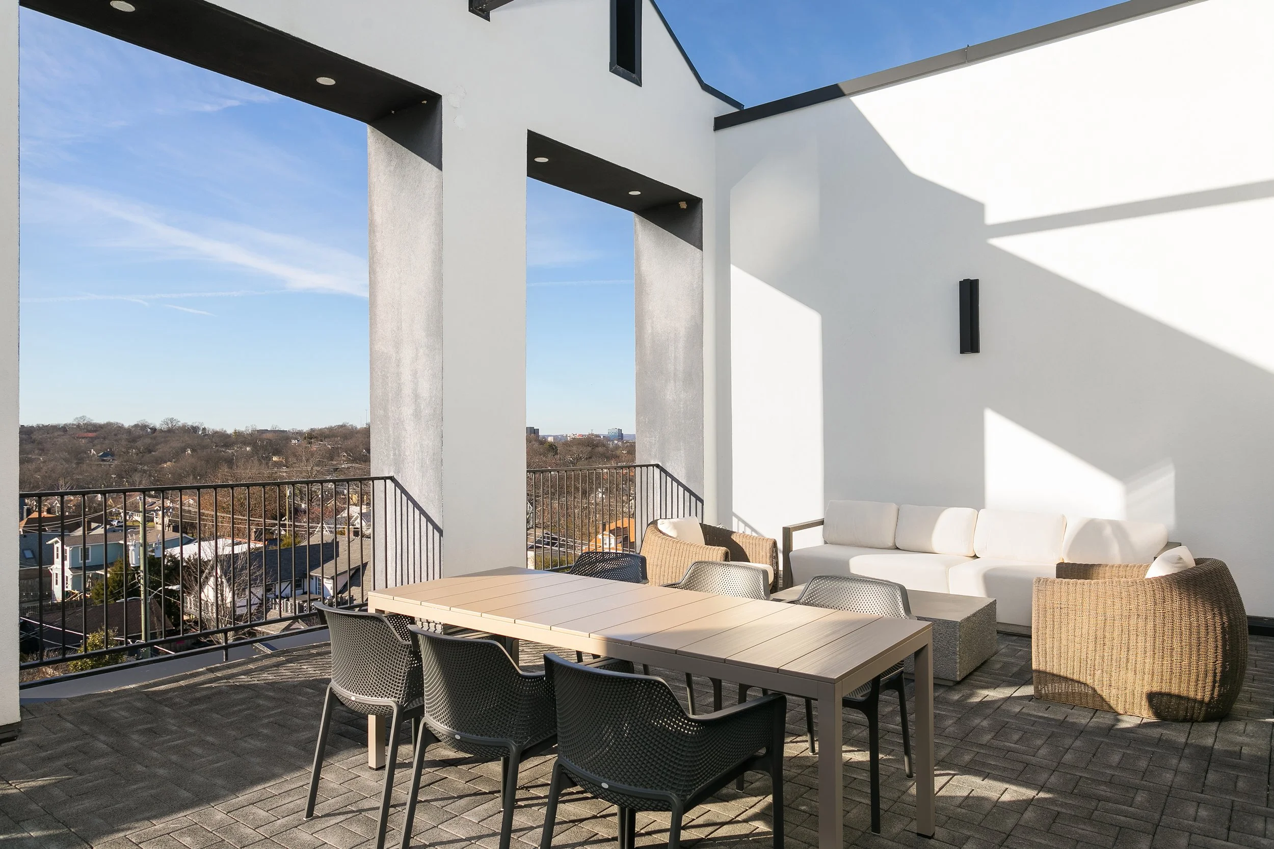 LEO Events Nashville_Roof Top Patio_TinkerMa_by 161 Photography.jpg