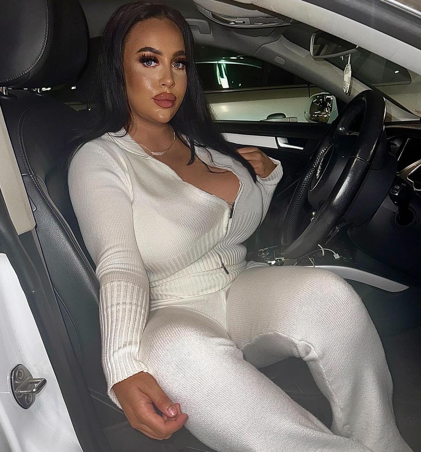 @brookeharman_ 
&ldquo;Introducing the fabulous Brooke-Ella Harman, the ultimate fashion influencer and Fashion Nova ambassador! With her impeccable style, glamorous looks, and stunning presence, Brooke-Ella is setting trends and turning heads wherev
