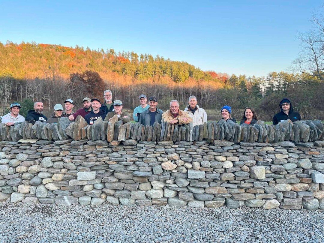 Landscape architects: learn how to build a dry stone wall! 

Happening all day Saturday, April 27
at the Stone Trust Center, Dummerston, Vermont

BSLA is pleased to share this event by The Stone Trust, developed in collaboration with the New England 