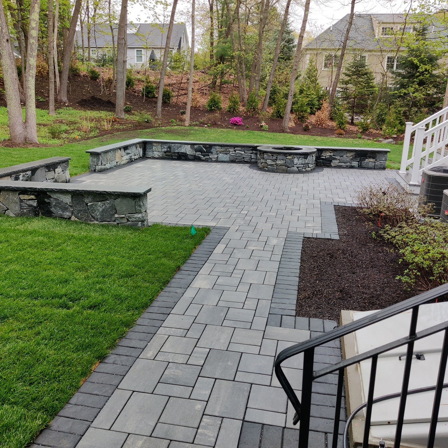 We are pleased to feature Premier Pavers &amp; Hardscape Co. in today&rsquo;s BSLA Opportunities spotlight.

Premier Pavers &amp; Hardscape Co. specializes in designing and constructing premium outdoor living spaces. From concrete paver driveways to 