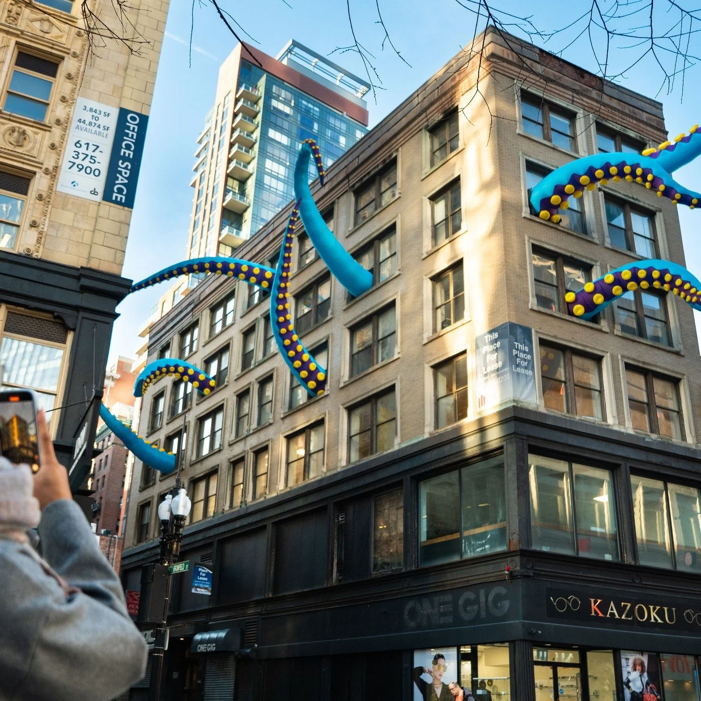 Have you wondered why giant tentacles are waving from windows?  The BSLA DEI Committee and the Boston Downtown Alliance invite the BSLA community to an art walk showcasing the 3rd annual edition of WINTERACTIVE, a public arts exhibition featuring 18 