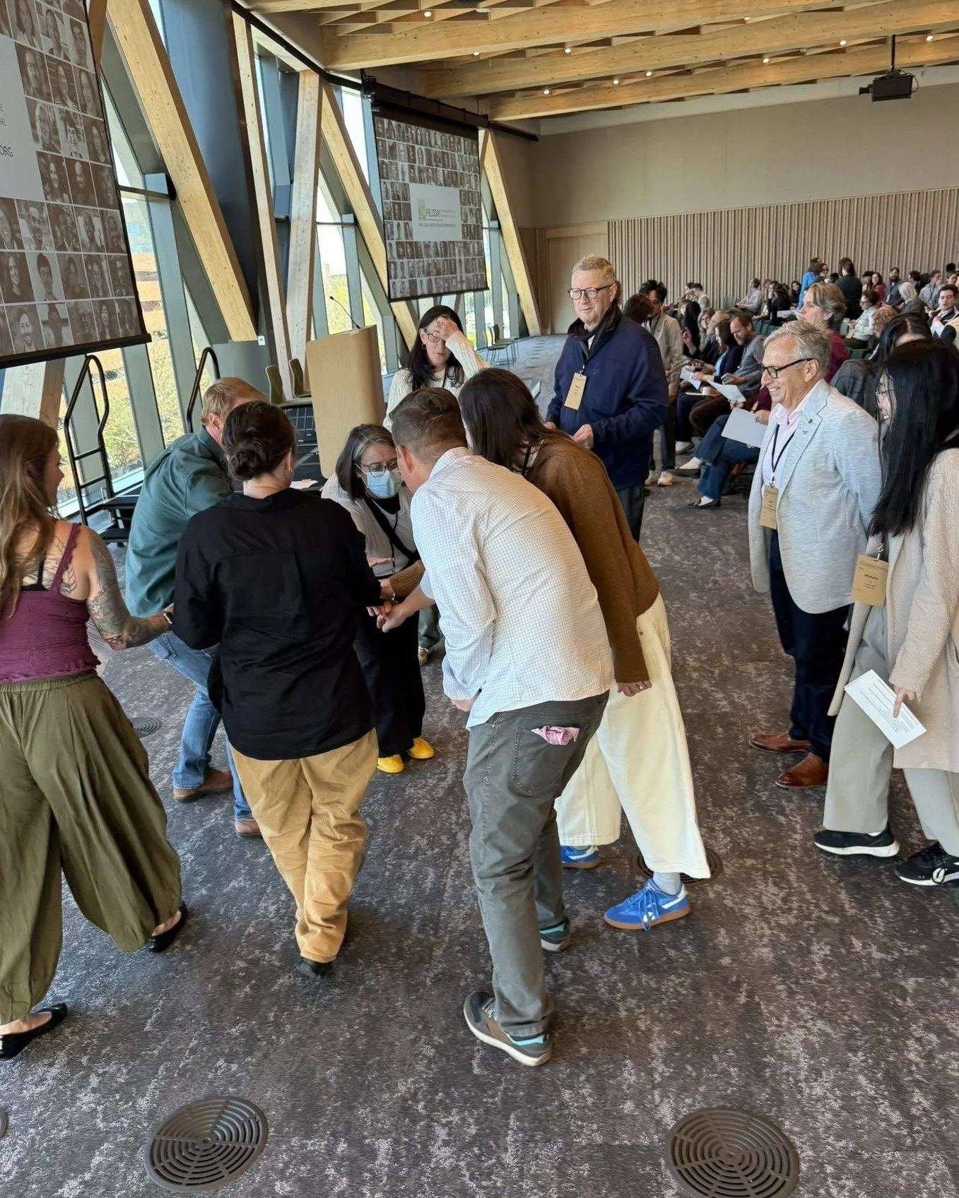 Ready, set&hellip; go! Fieldday&rsquo;s 14 Lightning Talks were quick (5 min!) and they were AWESOME. They engaged, inspired, and shared significant research -- along with humor and a bit of the unexpected.

From healthy soils to habitat restoration 