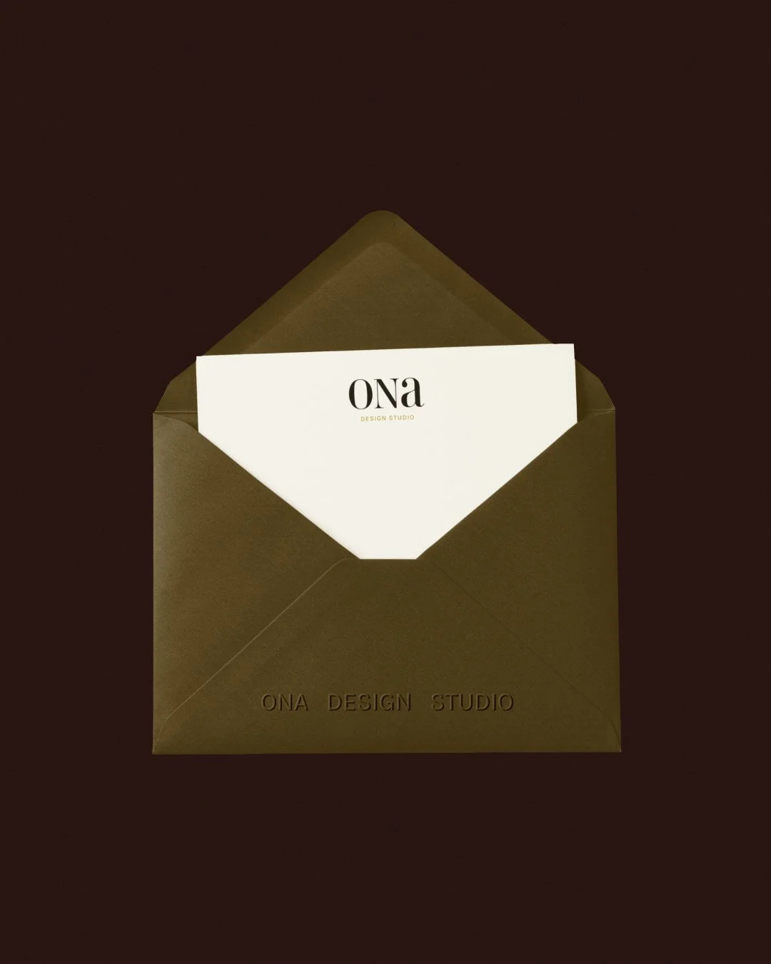 This brand was a merger of:⁠
⁠
✨ Fun AND sophisticated⁠
✨ Chic AND artistic⁠
✨⁠ Timeless AND modern⁠
✨ Stylish AND functional⁠
⁠
The two-woman dream team was so fabulous to work with! I love how how we took their individual styles and POVs and create