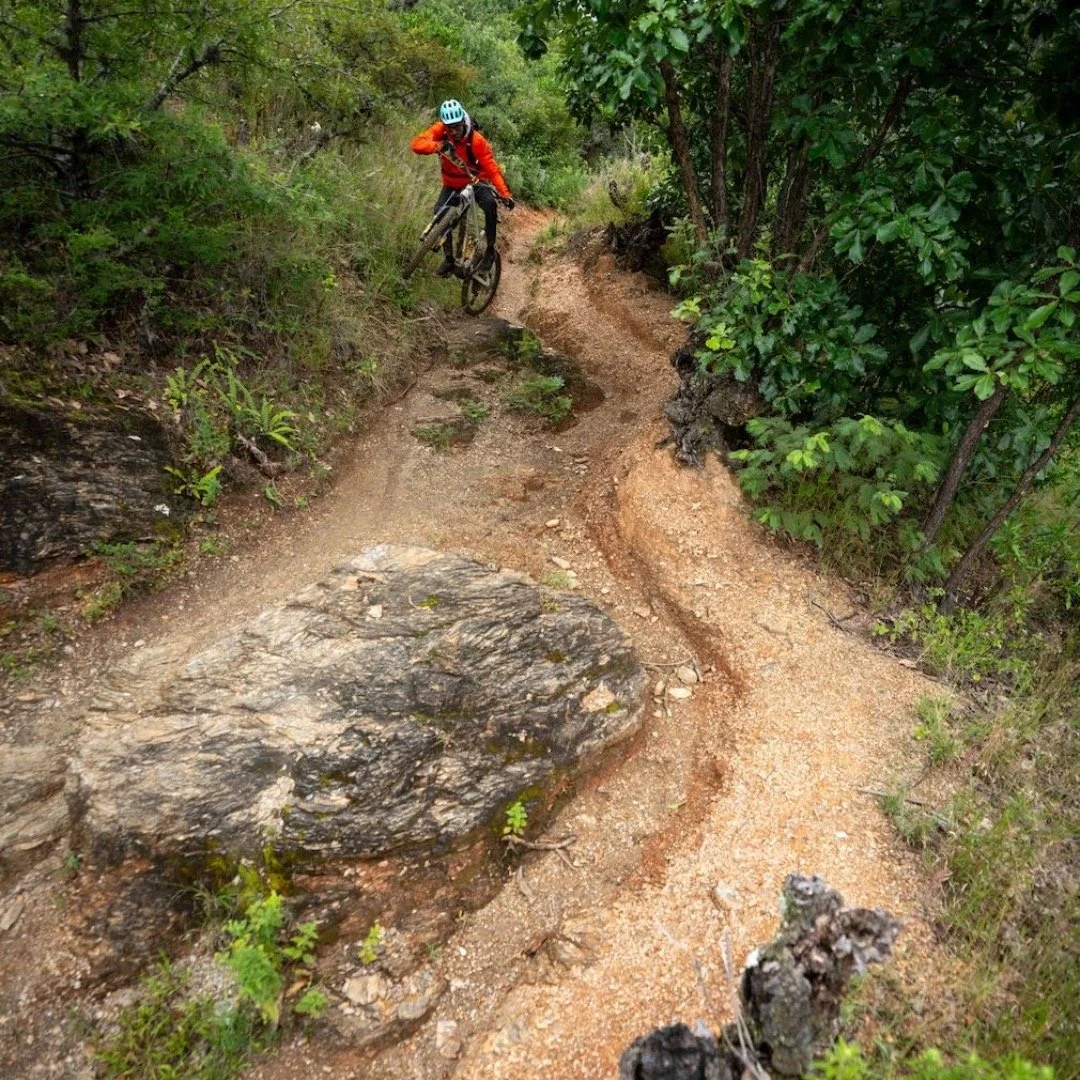 Oaxaca is an incredible place full of possibilities to put your style and riding to the test. 

#TranSierraNorte #TSN #MTBEnduro #EnduroMTB #MountainBikeLife #RideOaxaca #OaxacaMTB #SierraNorte #RideMexico #MTBLife #EnduroLife #Singletrack #SendIt #R