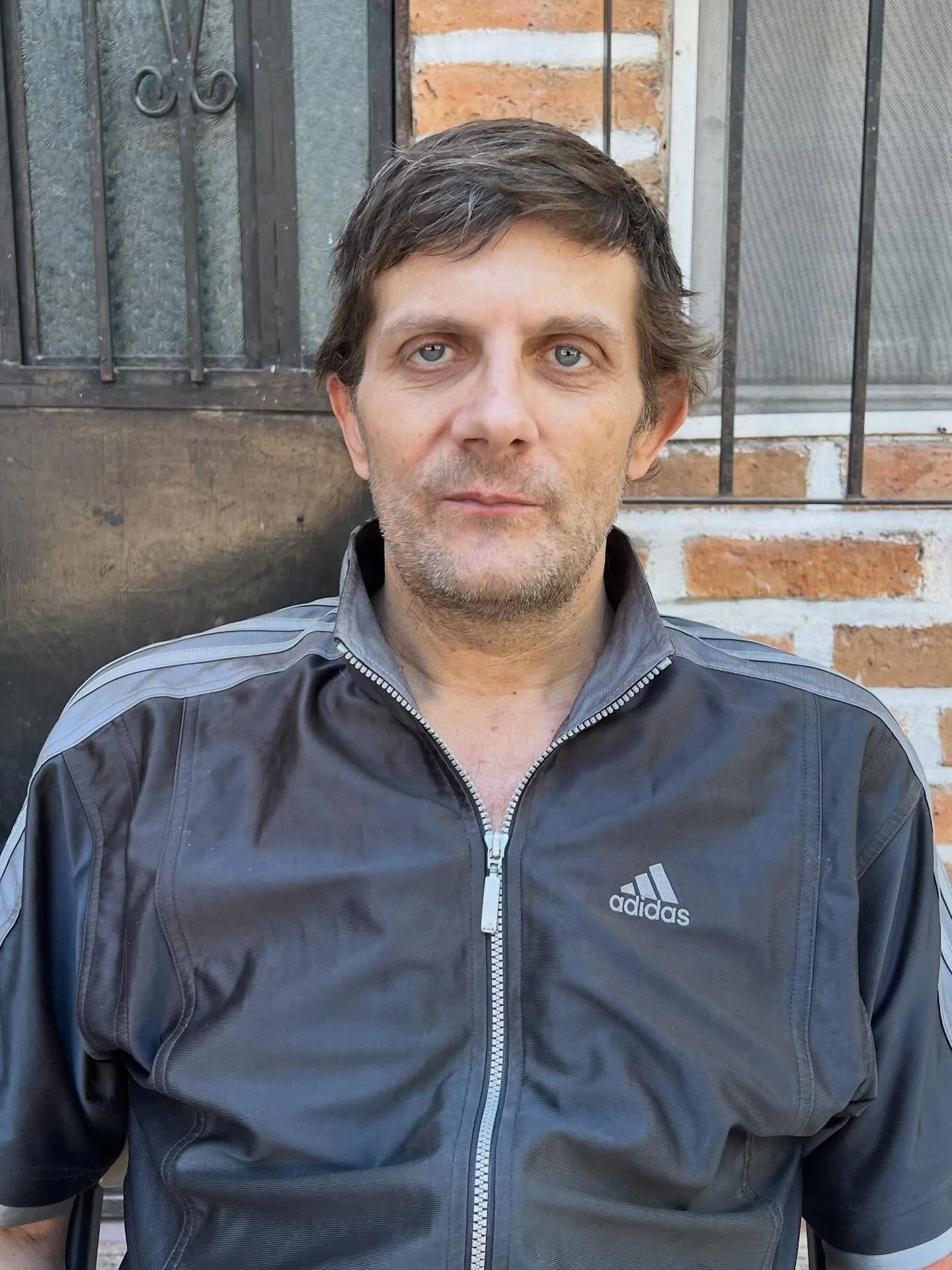 GOOD NEWS! 🌞 swipe to the last slide 👉

Fabio and I&nbsp;recently&nbsp;met in Puerto Vallarta. He was sleeping&nbsp;in a hostel or on the streets some nights. Fabio worked in restaurants and bars in PV for&nbsp;a&nbsp;long time before getting his l