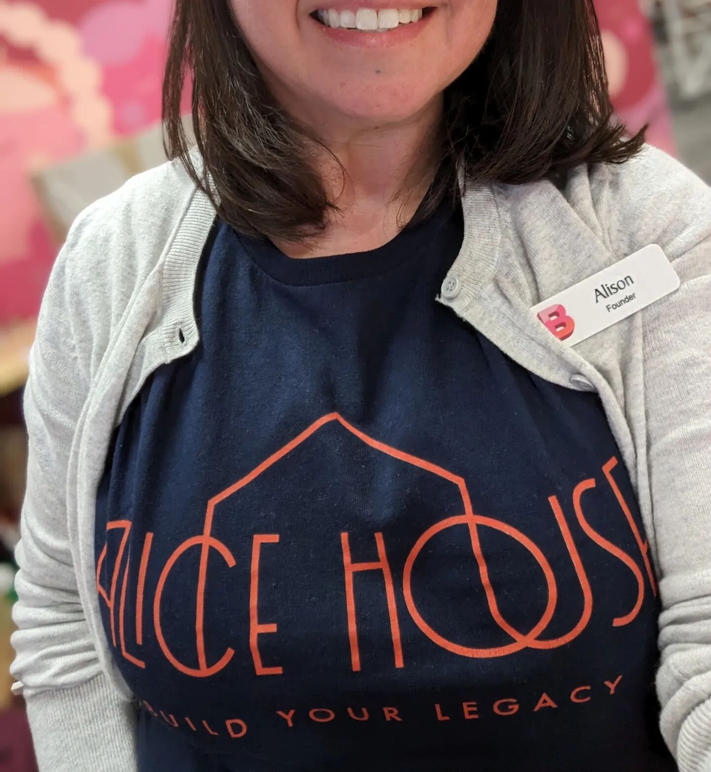 Supporting @alicehousetwtx today! I had the honor of speaking to the women of Alice House a while back and of course I am following along as they establish their vision of a space for women and working mothers with childcare. 💗