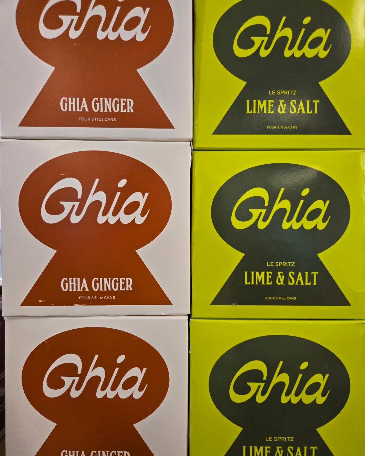 Ghia's non-alcoholic canned beverages offer a refreshing and sophisticated alternative to traditional drinks. Inspired by Mediterranean aperitivo culture, these beverages are crafted with pure botanical extracts, ensuring a vibrant, fresh, and satisf
