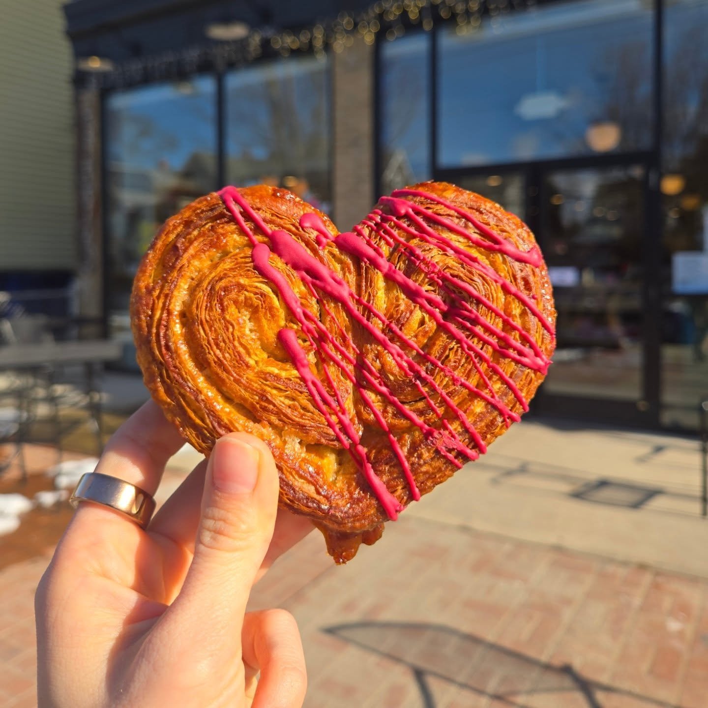 Palmiers lookin a little different today 💅

Today through February 26th Palmiers will be in the shape of a ❤️ and drizzled with raspberry chocolate 

Available at both 1082 chapel st &amp; 771 orange st💕

#ctrestaurant #ctrestaurants #ctcafe #conne