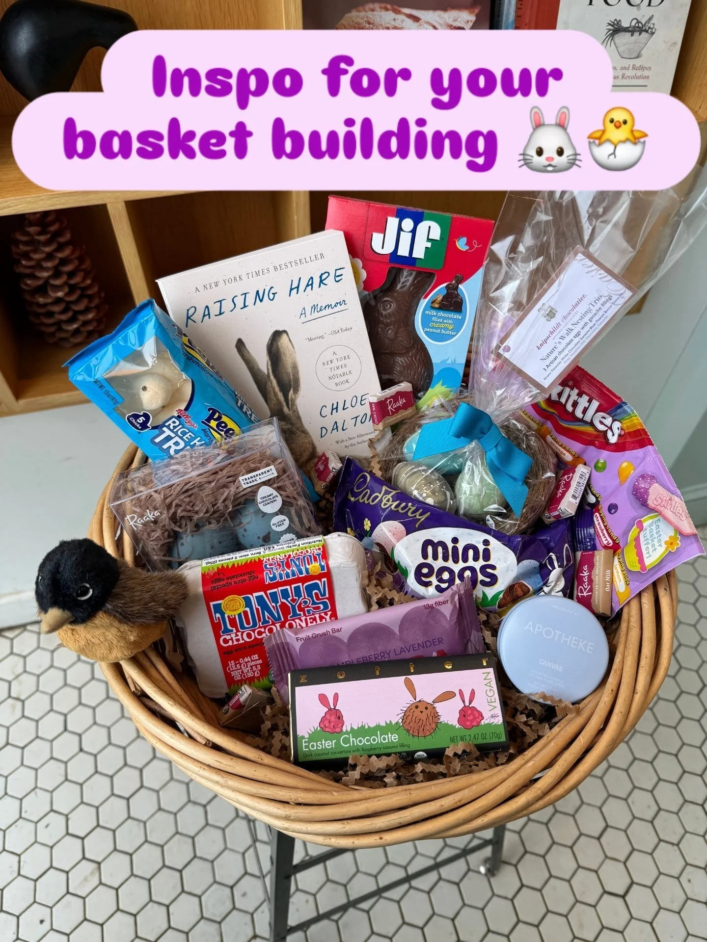 We have eggs of all varieties! Chocolate eggs, candy eggs, traditional chicken eggs🍳... and a variety of tastey treats and items to fill those baskets ✨️