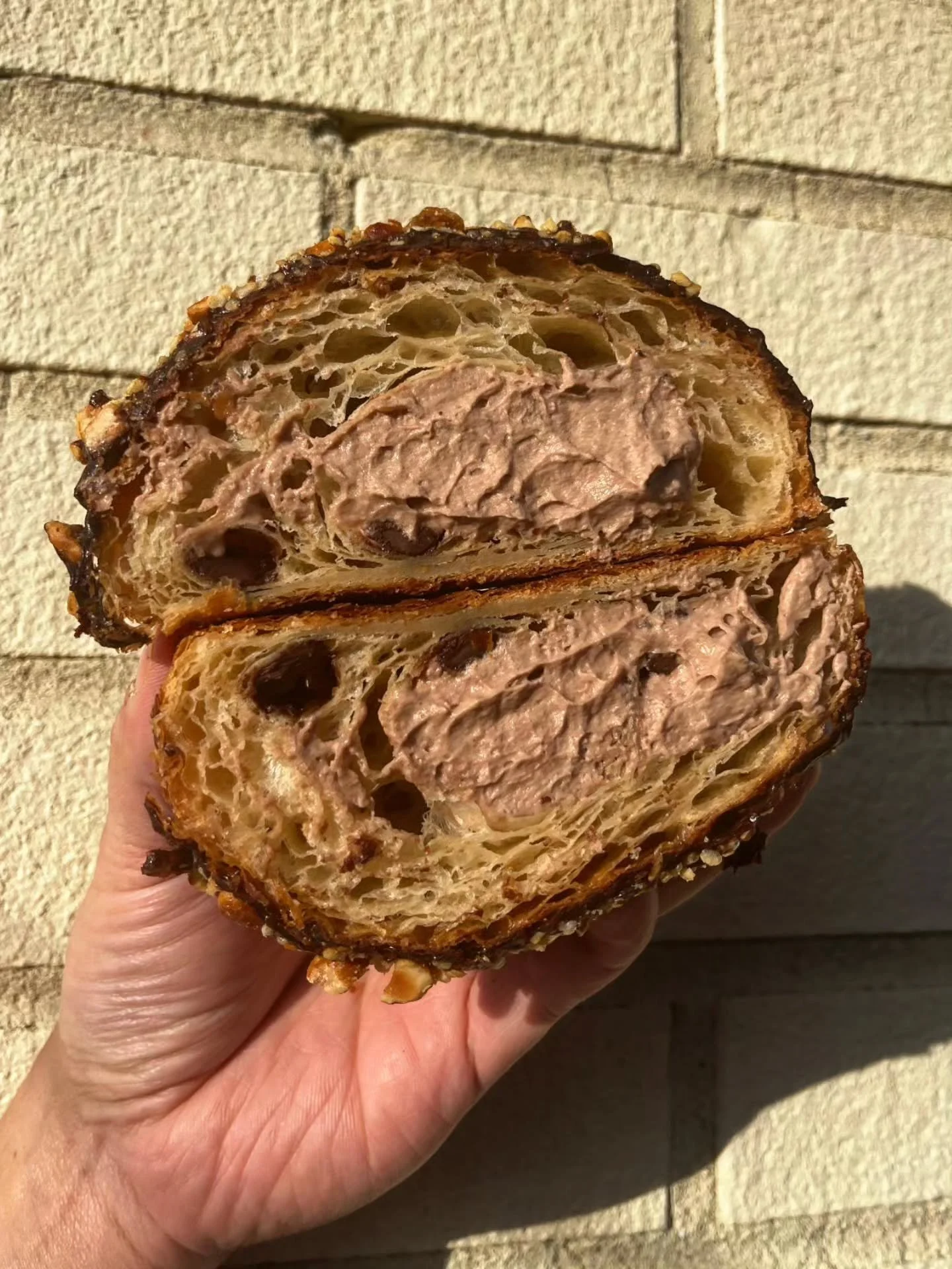 Last weekend to try the Ferrero Crocher Croissant 🍫 🌰🥐

@atticusbakery chocolate croissant stuffed with hazelnut diplomat cream, Nutella glaze, brown butter crushed halnuts and puffed quinoa 

SATURDAY &amp; SUNDAY ONLY
9:30ish - sellout
📍771 Ora