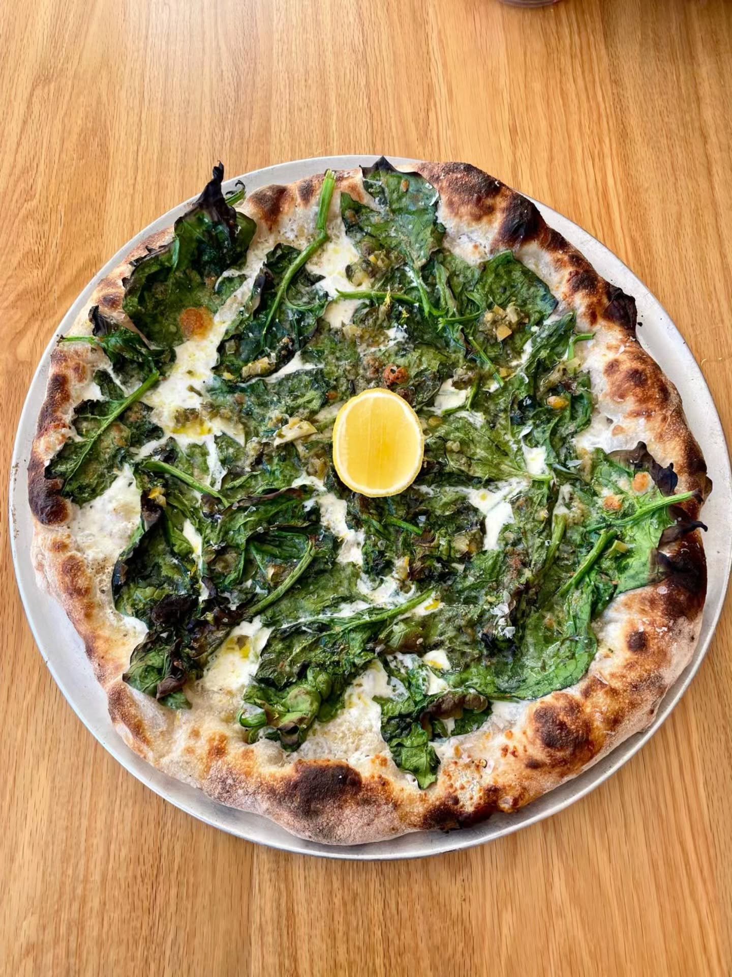 Running this beaut till the 🌱 runs out ✨️
📸 CT Grown Spinach Pie

#ctgrown #newhavenpizza
#newhaven #nhv #newhavenishpizza