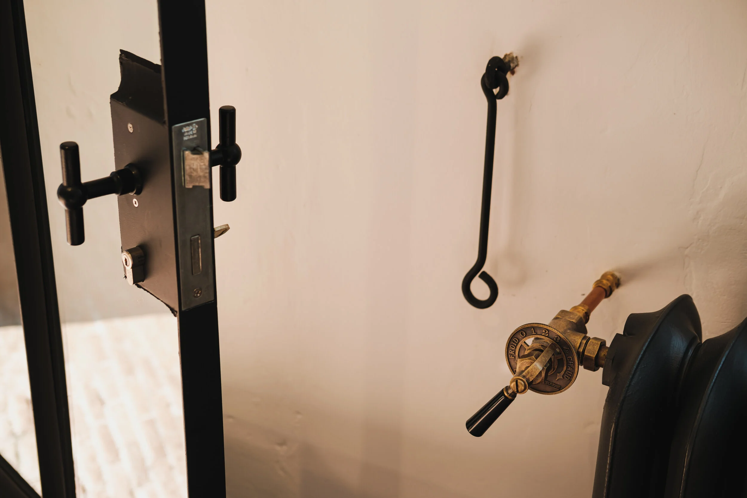 iso800 - Raeymakers-230.jpg