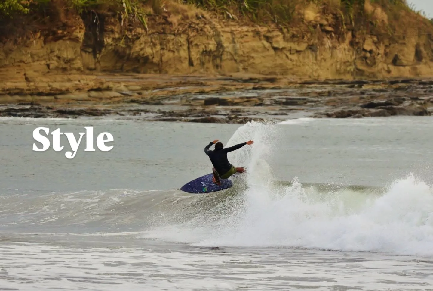 @leninlikesurf  photo @espinozajuan184