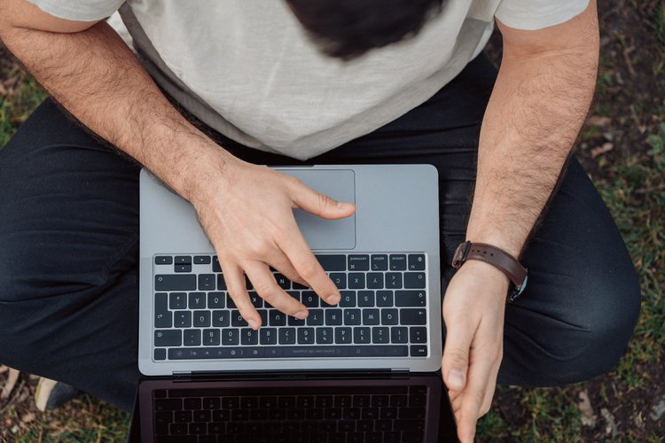 7 Key Ways To Build An Online Brand In 2023
