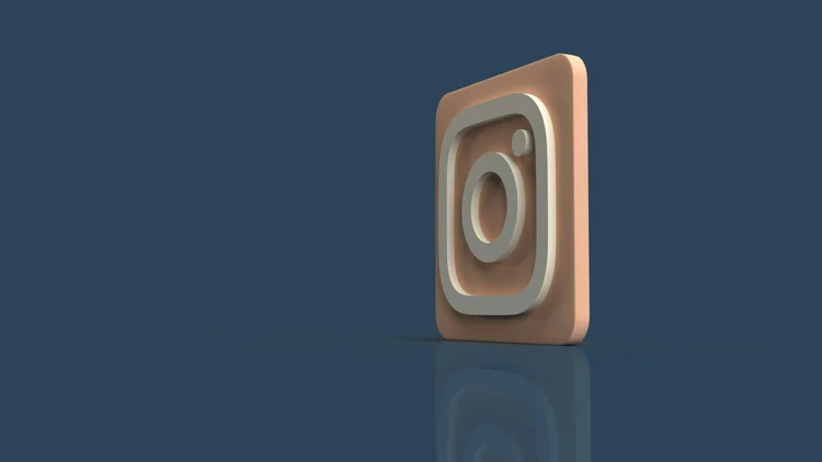 How to Use Instagram Ads to Drive Conversions and Sales