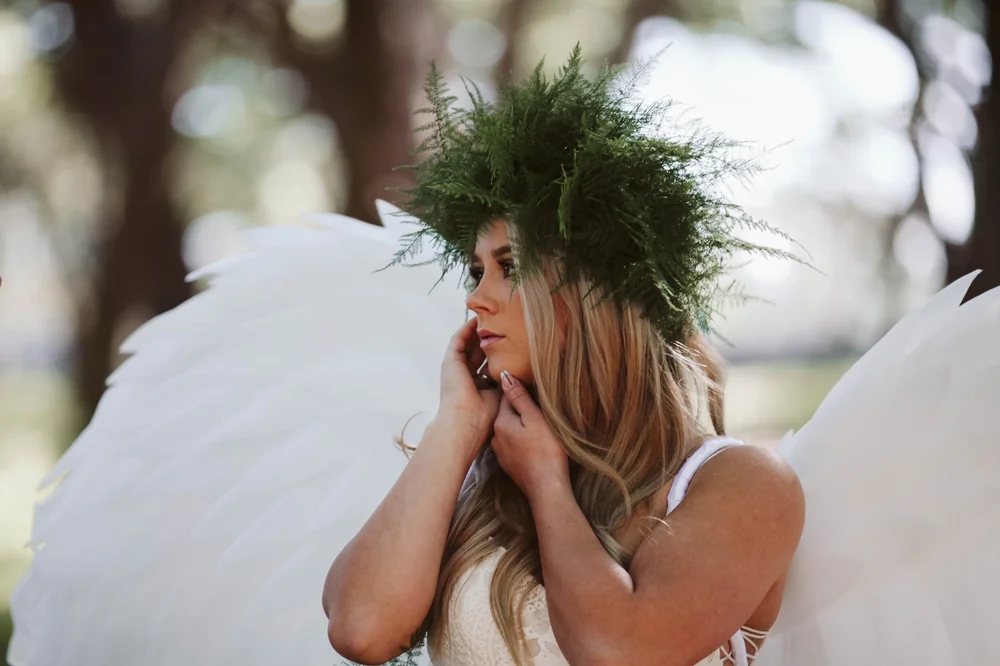 Amazing Grace Garlands and Greens