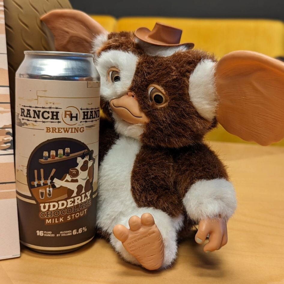 Gizmo absolutely loves our new winter seasonal. Find it in various locations in Phoenix and Tucson! Udderly Chocolate Milk Stout  now available on draft and in packaged!

https://untp.beer/1Vwdg

@taproom120

#RanchHandBrewing #
#beer #brew #instabee