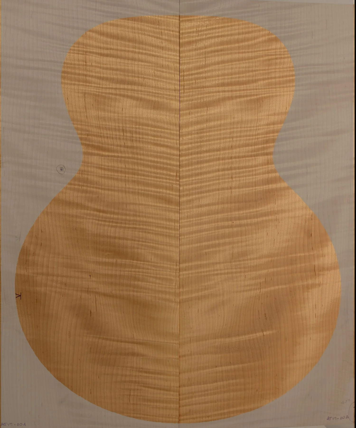 Archtop Back and Sides-Figured Maple-17"-Set 004